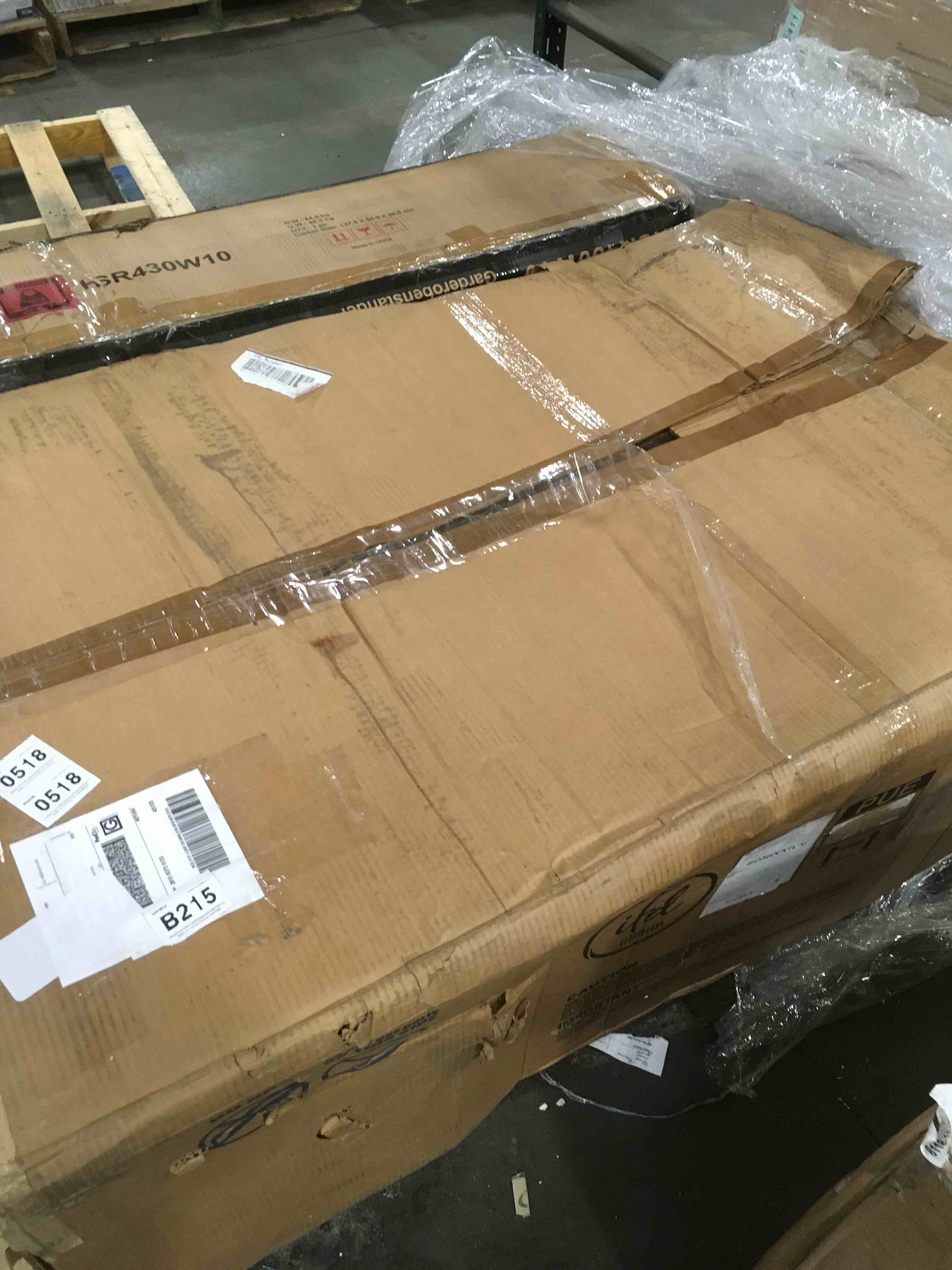 https://s3.amazonaws.com/lotting-images-prod/bidfta/GRA0429011_1732027998535.jpeg