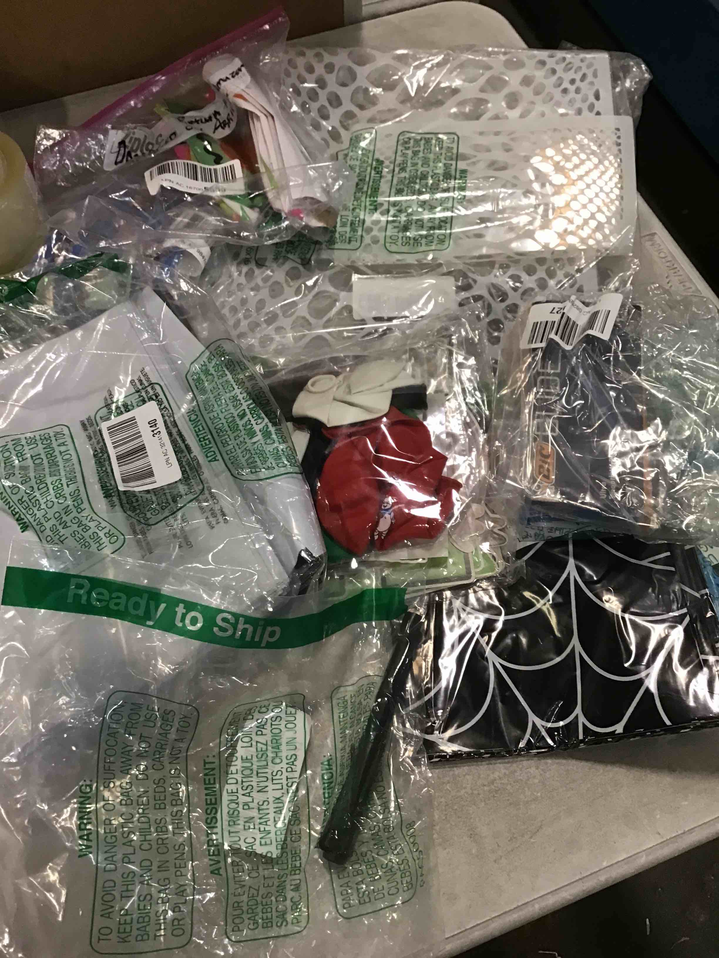 https://s3.amazonaws.com/lotting-images-prod/bidfta/GRA0434439_1732256148363.jpeg