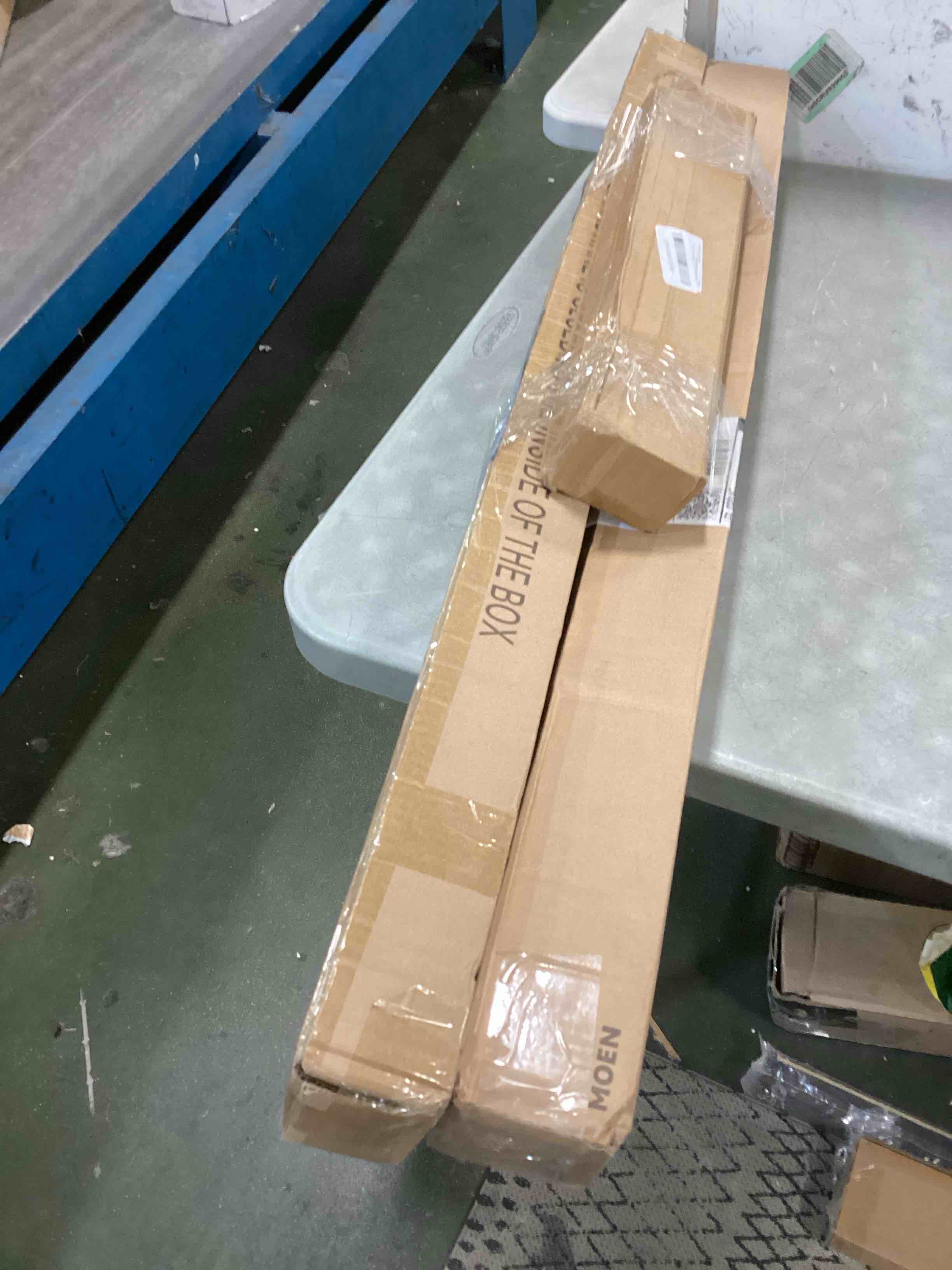 https://s3.amazonaws.com/lotting-images-prod/bidfta/GRA0435254_1732033716355.jpeg