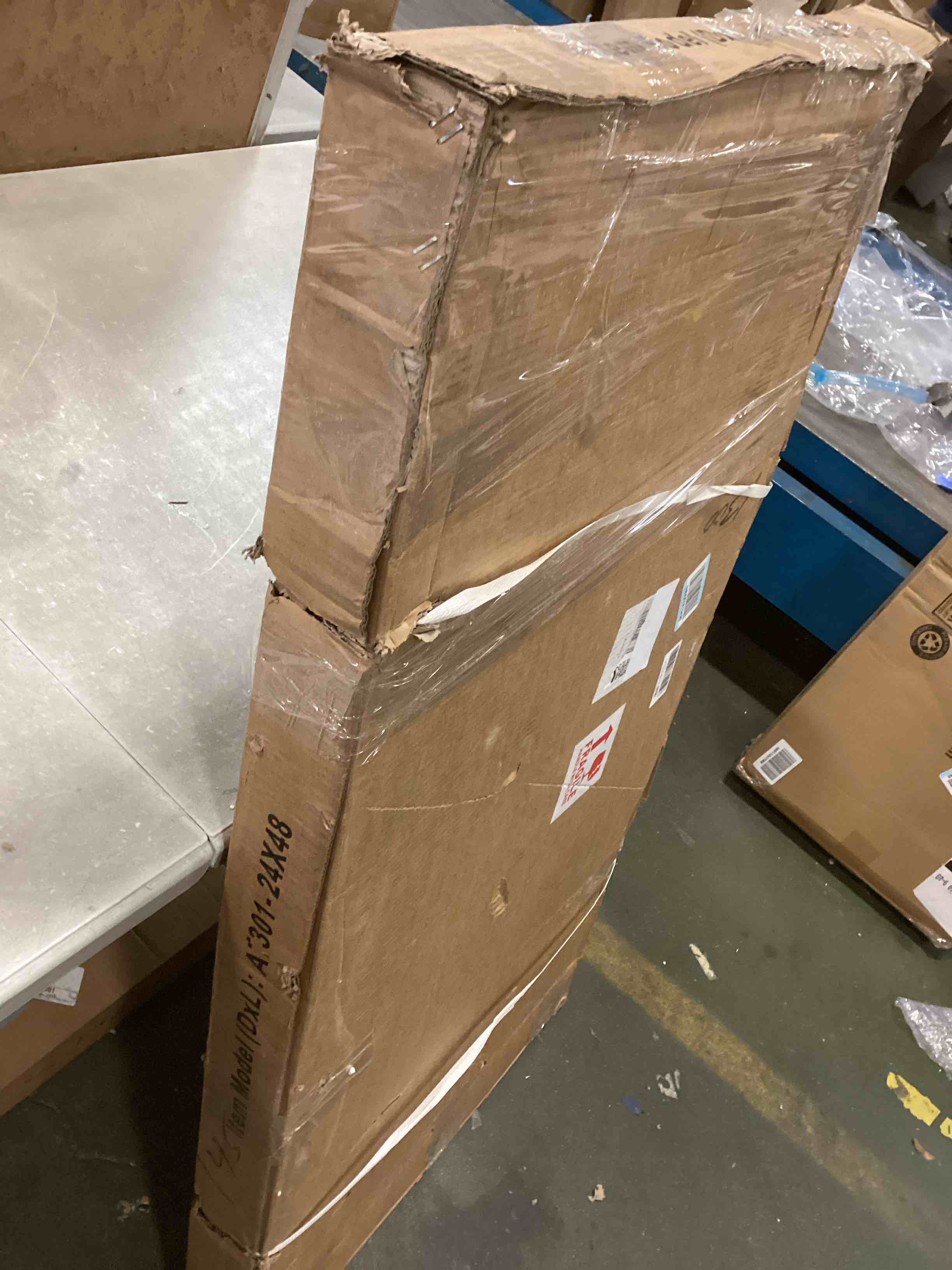 https://s3.amazonaws.com/lotting-images-prod/bidfta/GRA0435516_1731946284340.jpeg