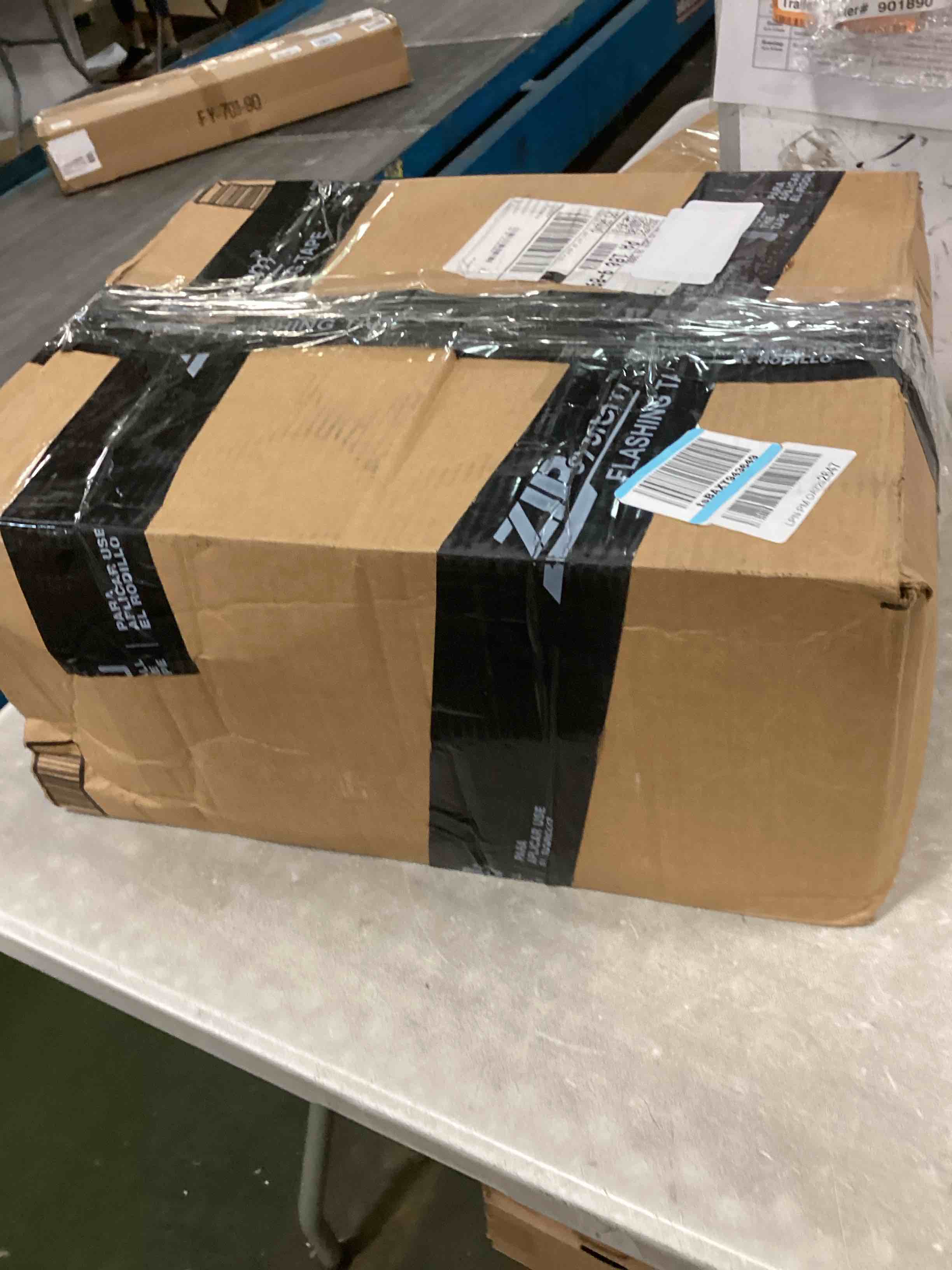 https://s3.amazonaws.com/lotting-images-prod/bidfta/GRA0435768_1731685484959.jpeg