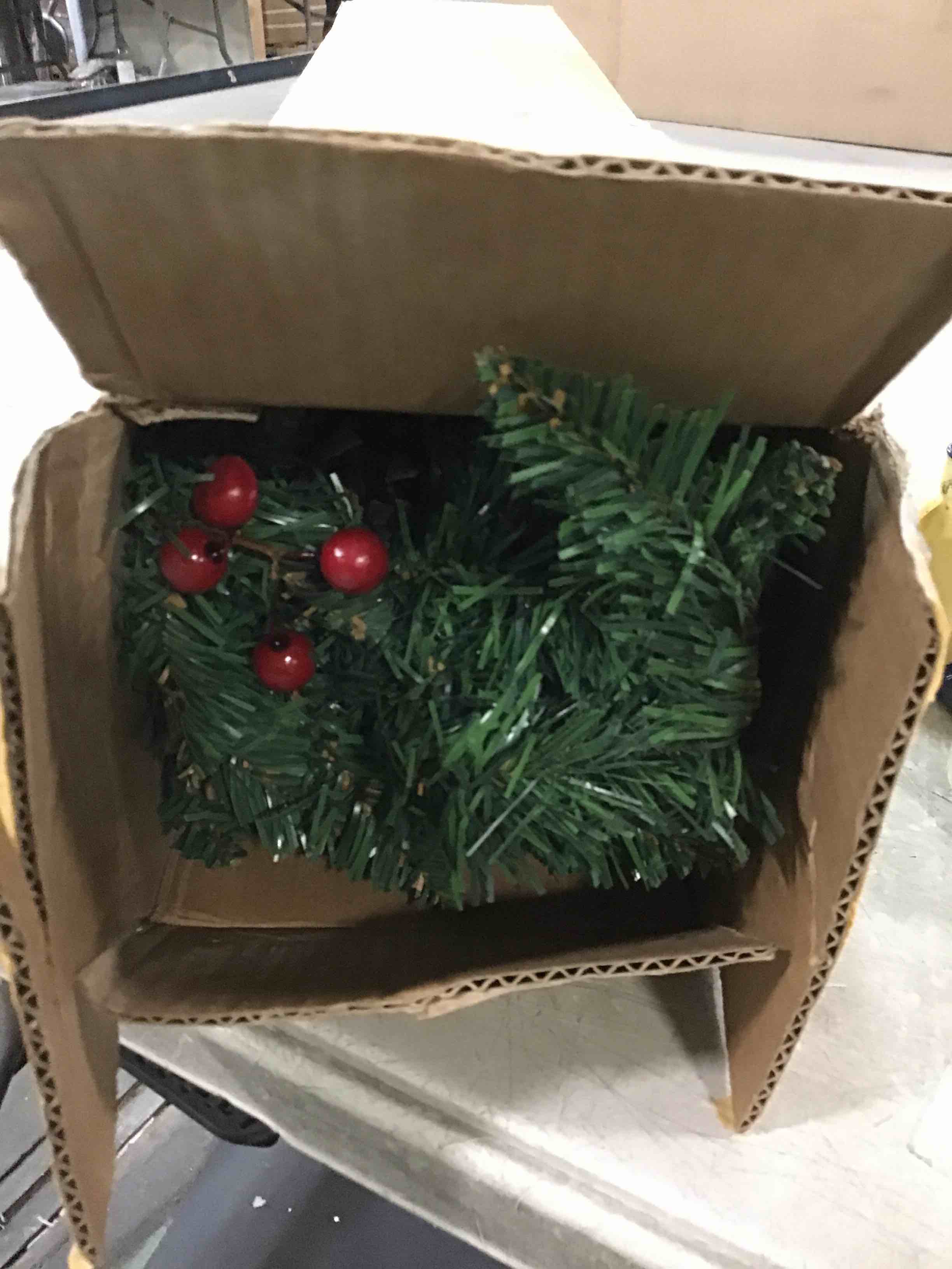 https://s3.amazonaws.com/lotting-images-prod/bidfta/GRA0438276_1732159376867.jpeg
