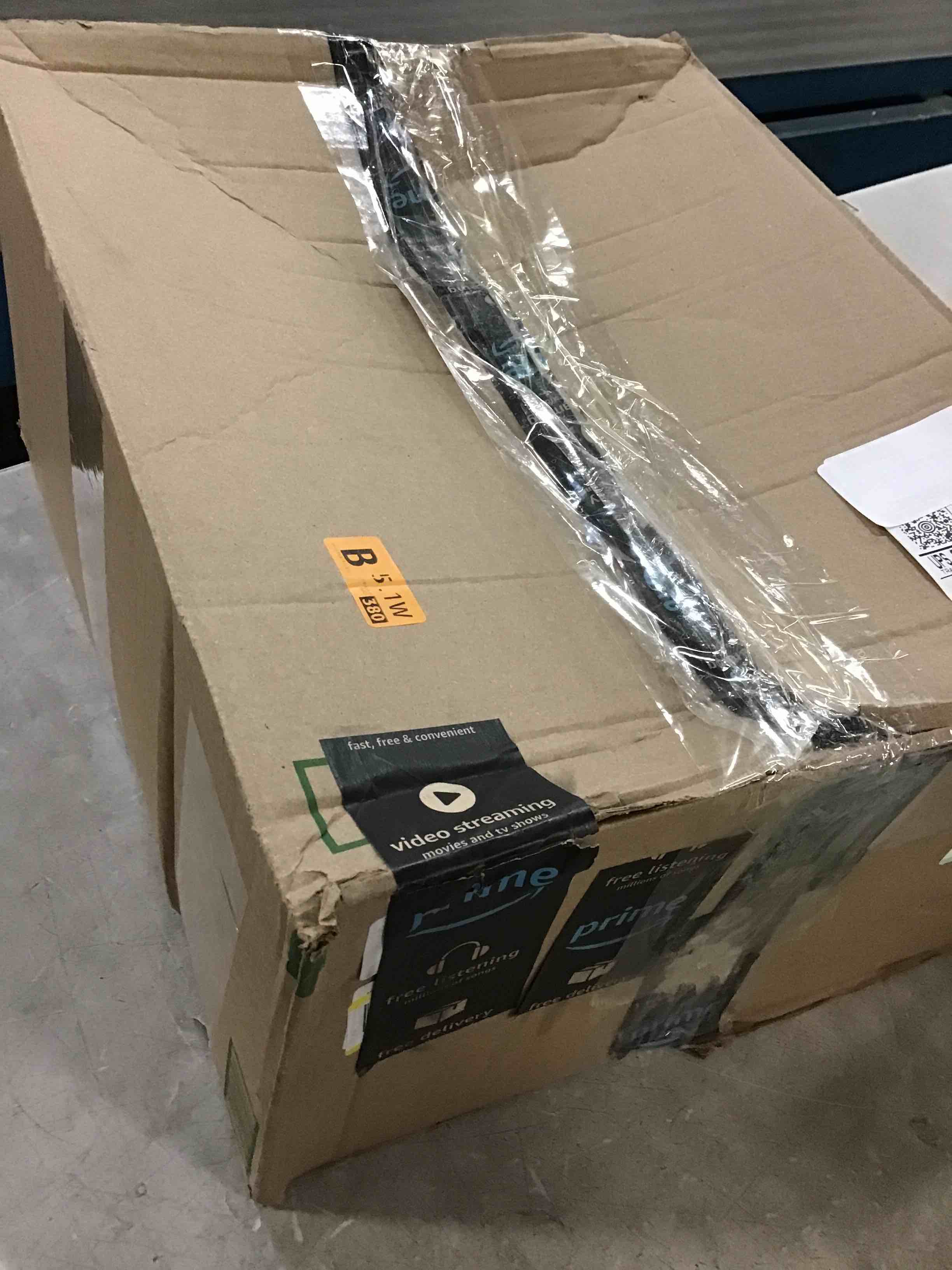 https://s3.amazonaws.com/lotting-images-prod/bidfta/GRA0438389_1732144002175.jpeg