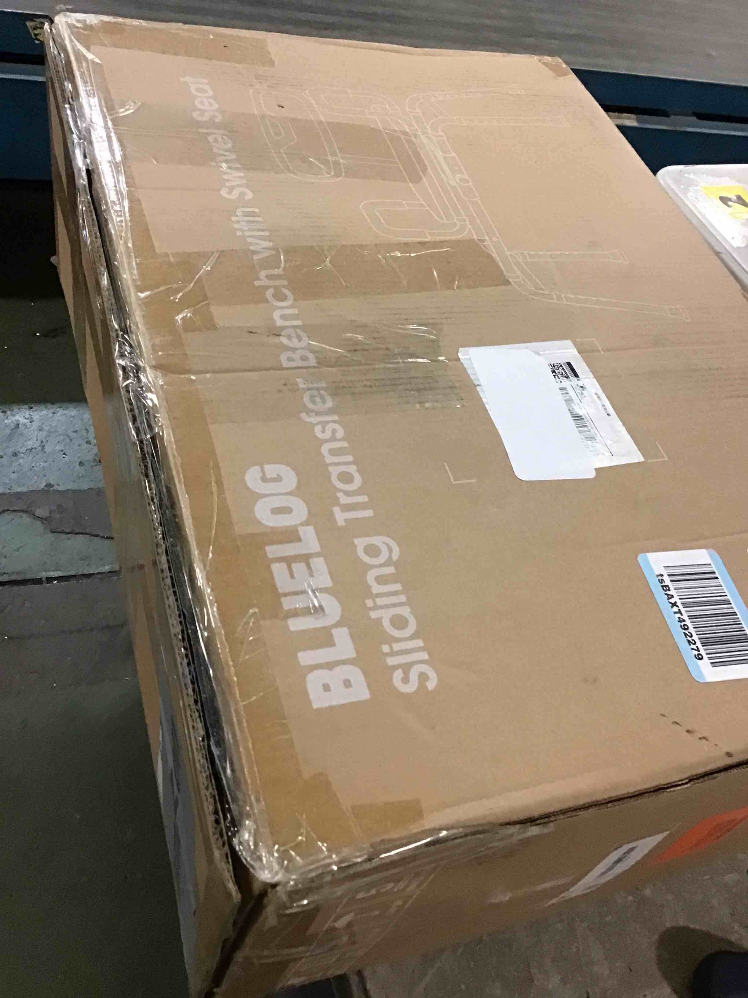 https://s3.amazonaws.com/lotting-images-prod/bidfta/GRA0438501_1732073570563.jpeg
