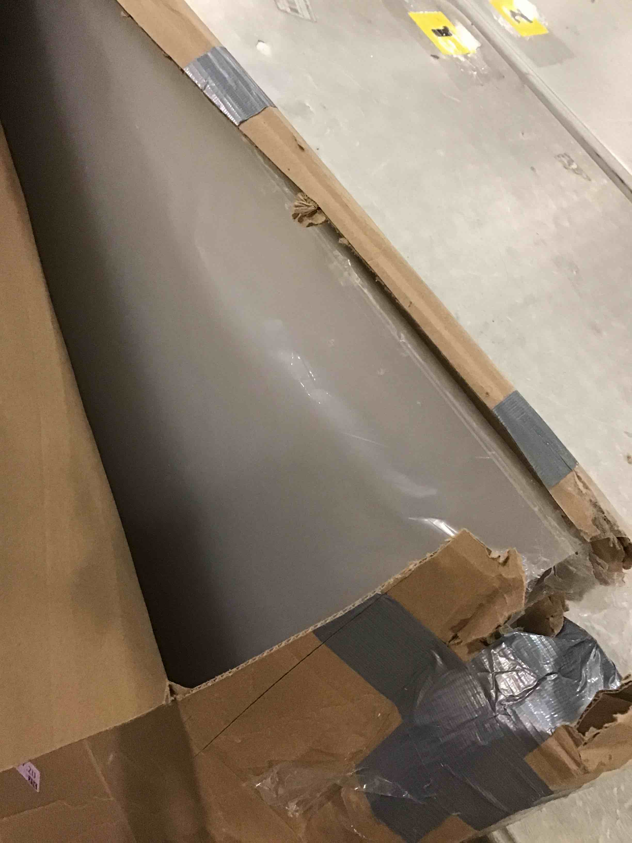 https://s3.amazonaws.com/lotting-images-prod/bidfta/GRA0438650_1731985502609.jpeg