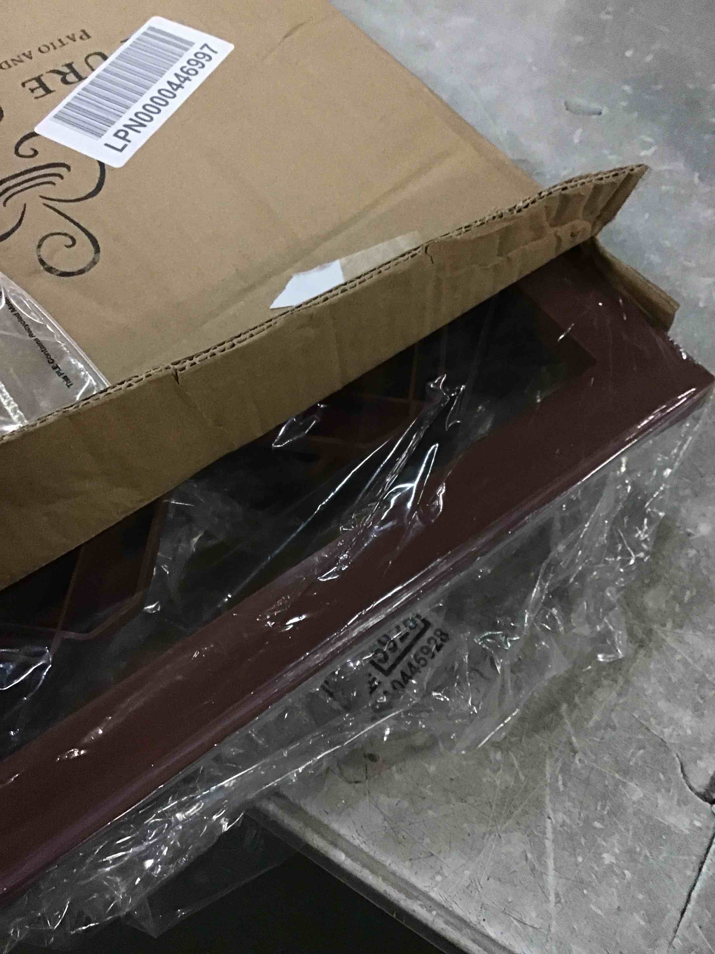 https://s3.amazonaws.com/lotting-images-prod/bidfta/GRA0439008_1731648851876.jpeg