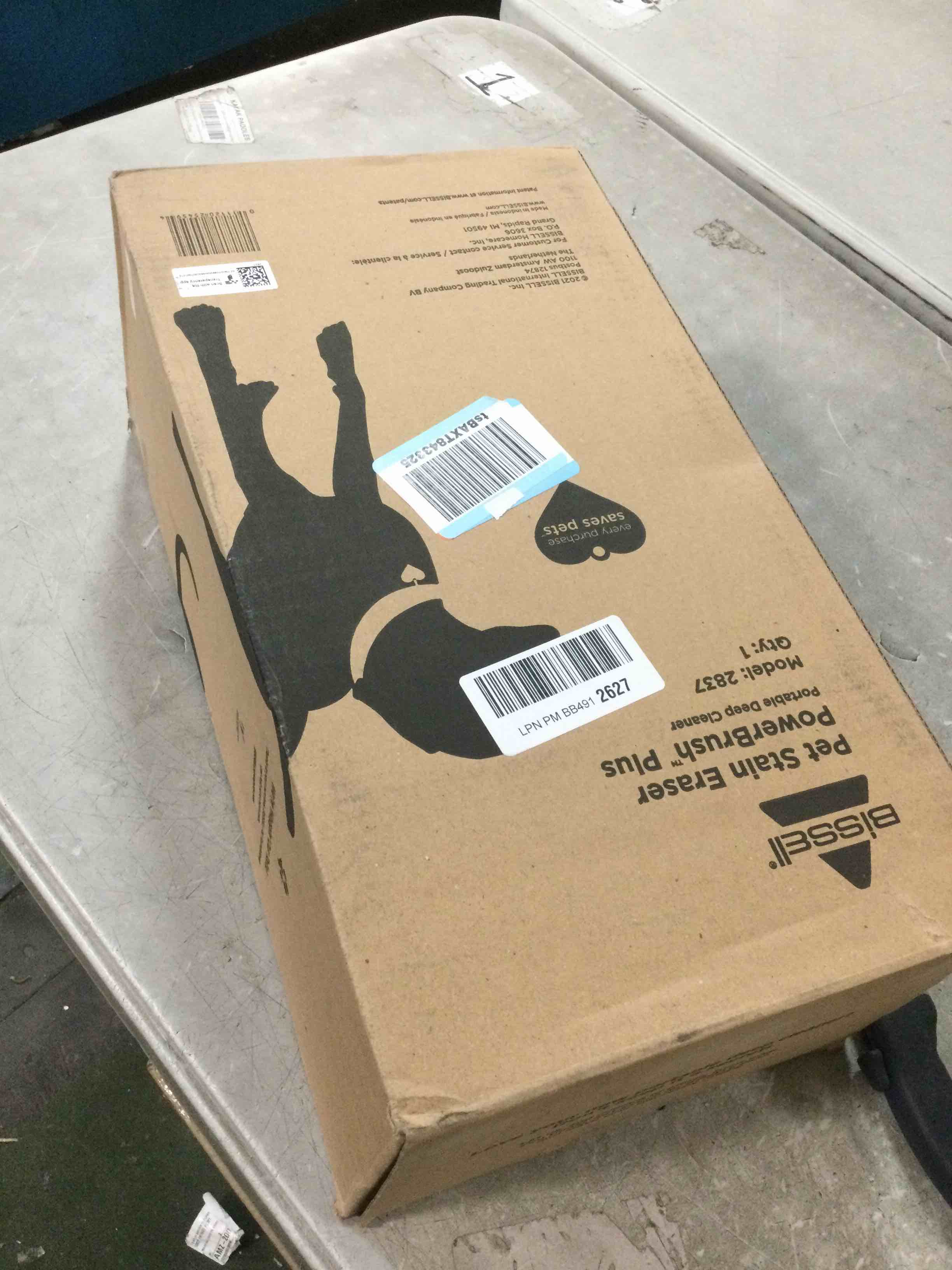 https://s3.amazonaws.com/lotting-images-prod/bidfta/GRA0439704_1731371241320.jpeg