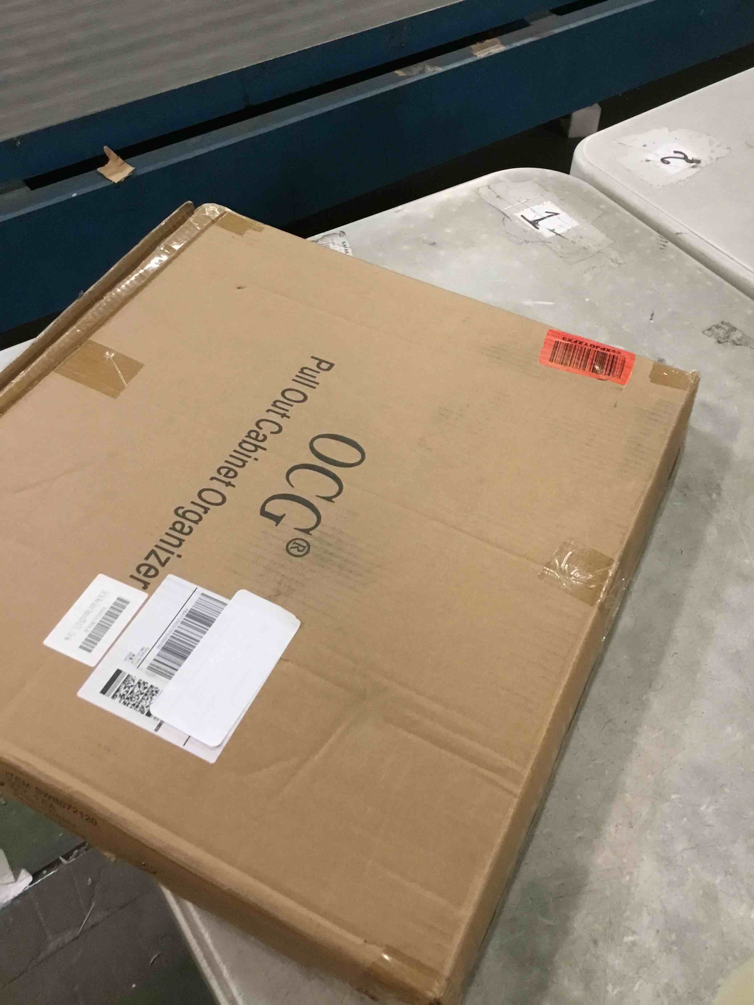 https://s3.amazonaws.com/lotting-images-prod/bidfta/GRA0439797_1731129719252.jpeg