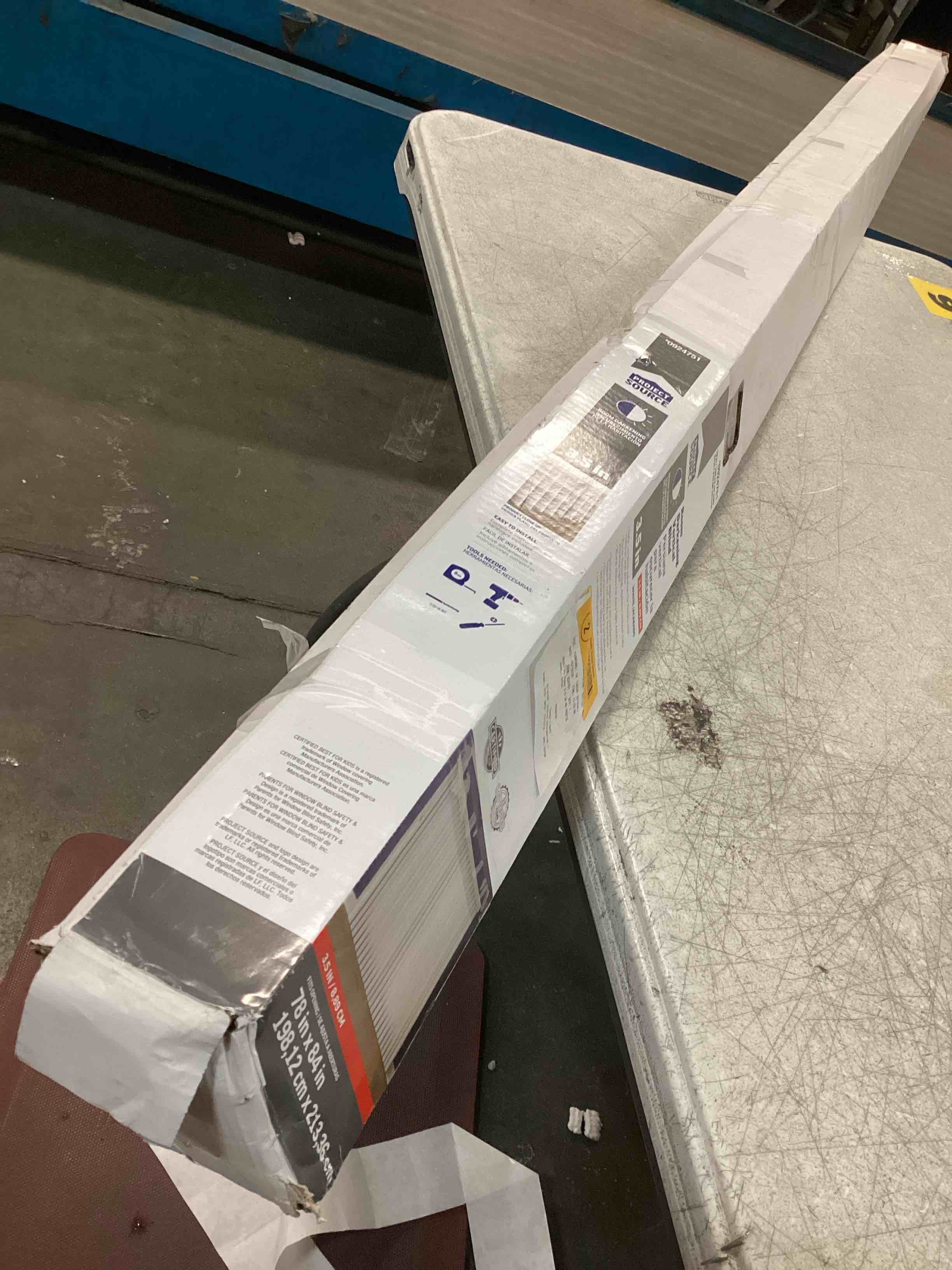 https://s3.amazonaws.com/lotting-images-prod/bidfta/GRA0440076_1732290530809.jpeg