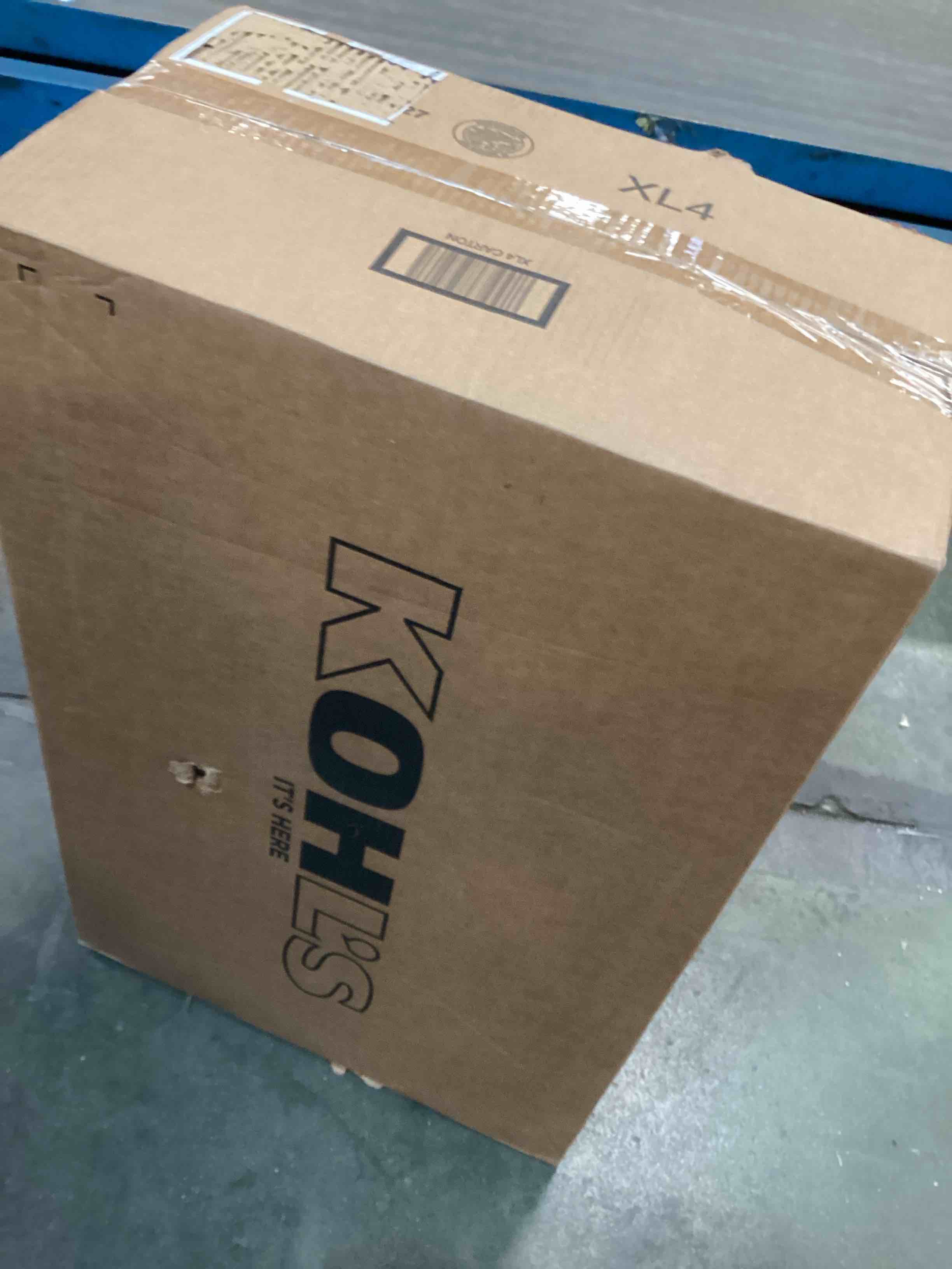 https://s3.amazonaws.com/lotting-images-prod/bidfta/GRA0440131_1732223198796.jpeg