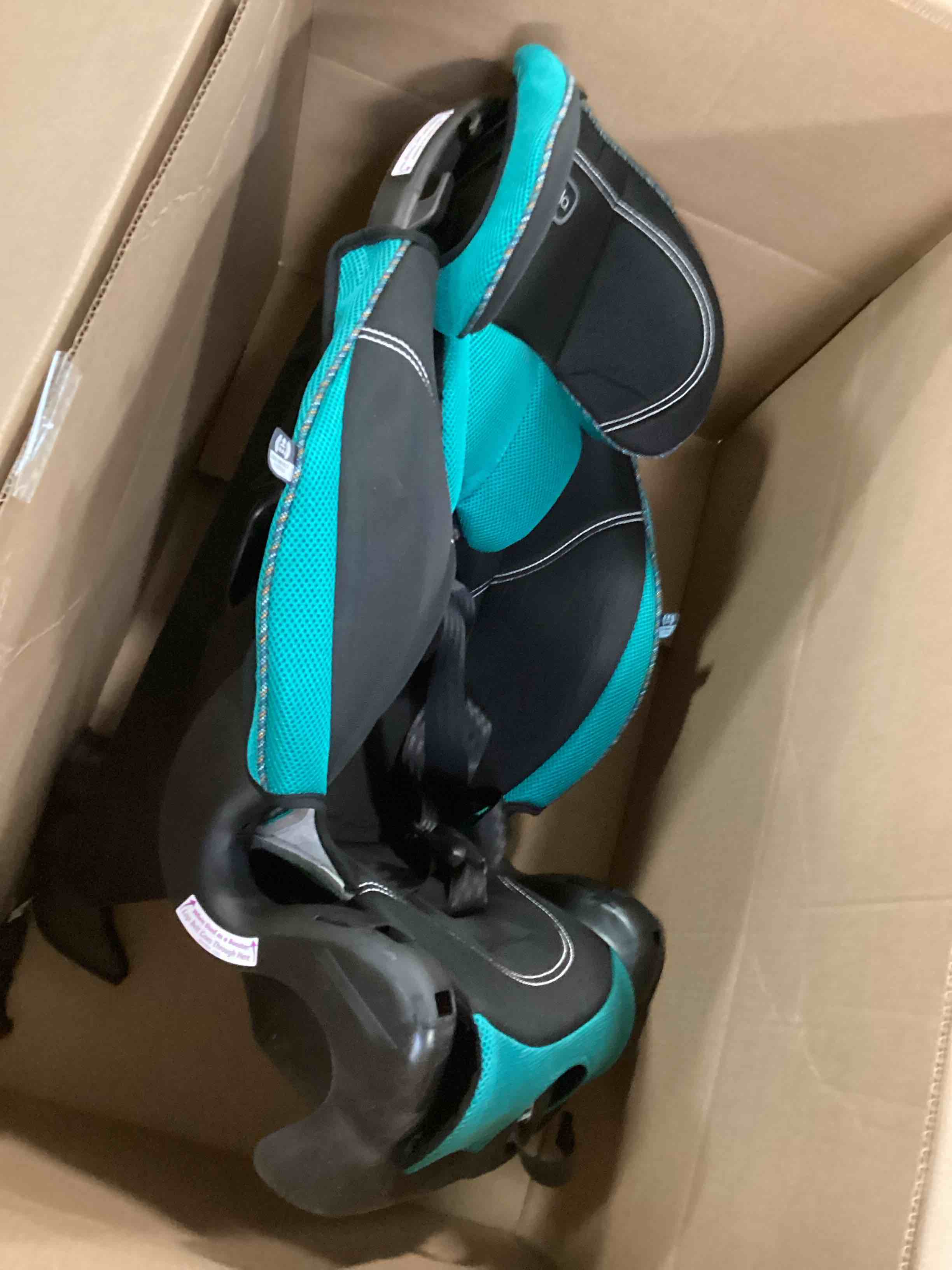 https://s3.amazonaws.com/lotting-images-prod/bidfta/GRA0441189_1731682172740.jpeg