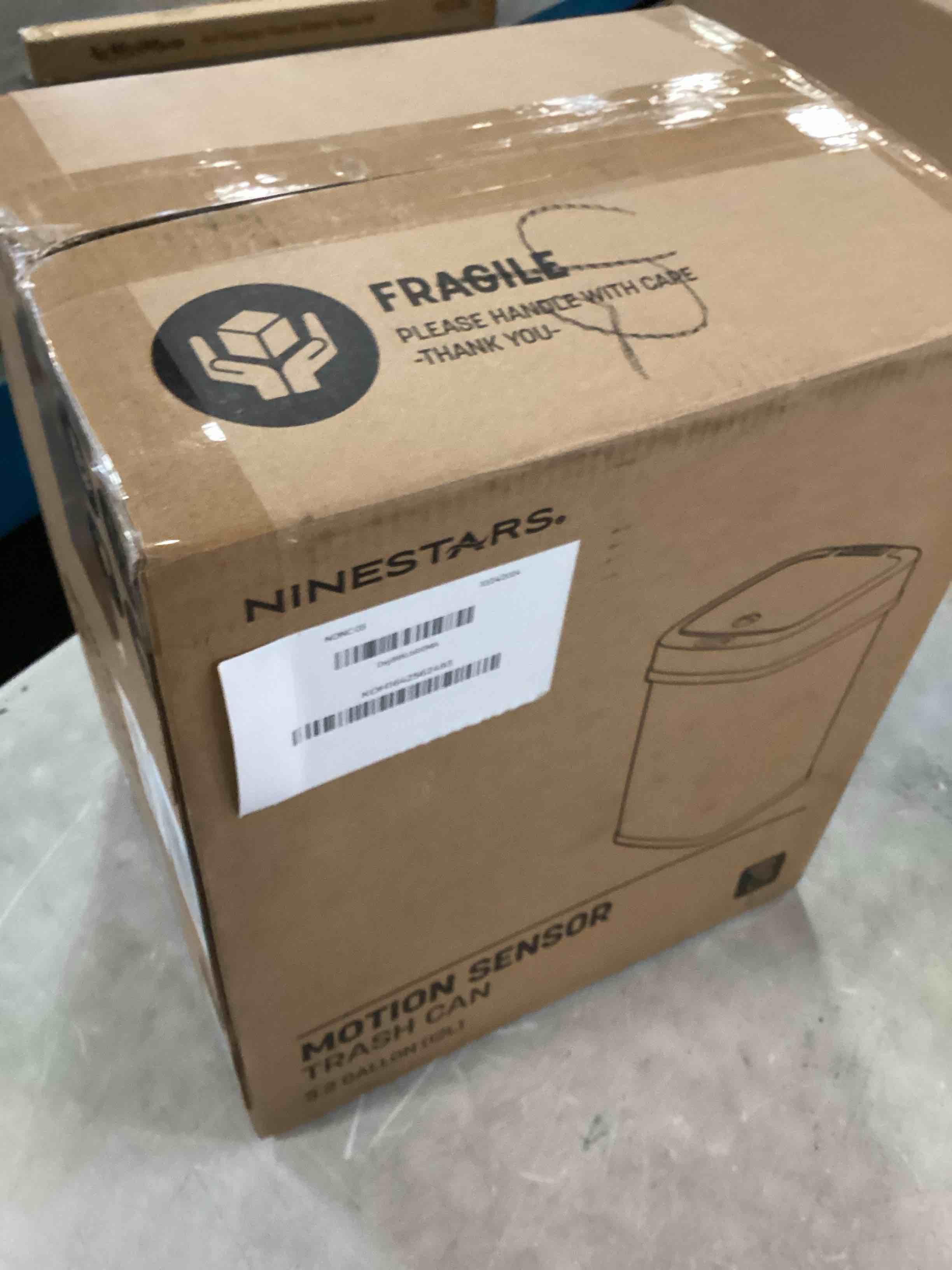 https://s3.amazonaws.com/lotting-images-prod/bidfta/GRA0441897_1731422497650.jpeg