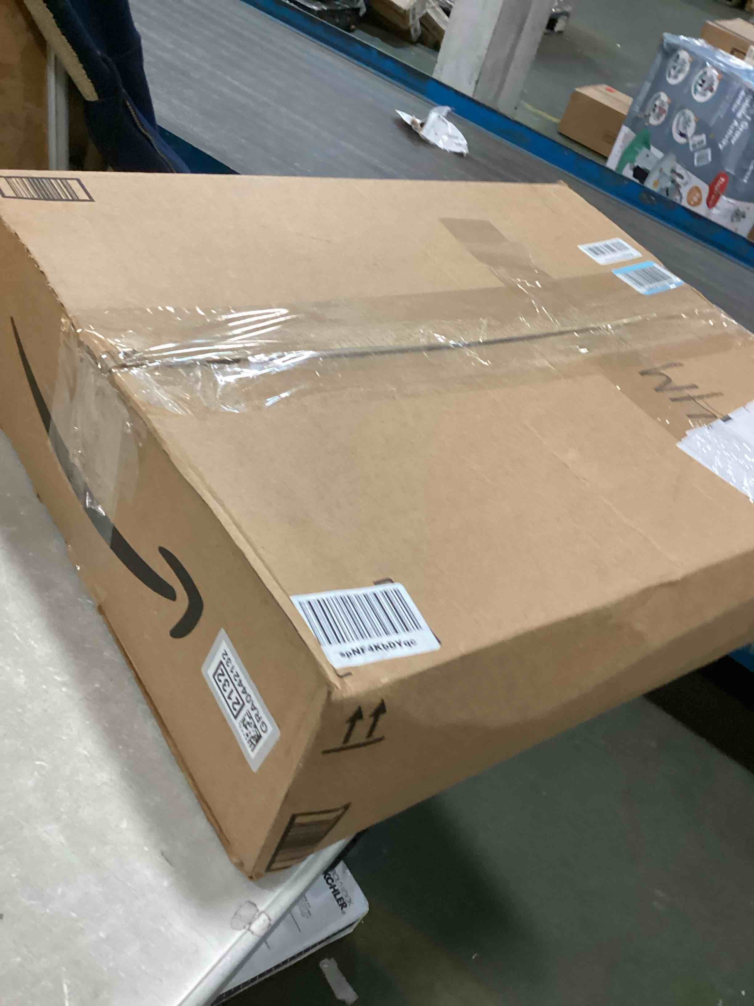 https://s3.amazonaws.com/lotting-images-prod/bidfta/GRA0442132_1732120777687.jpeg