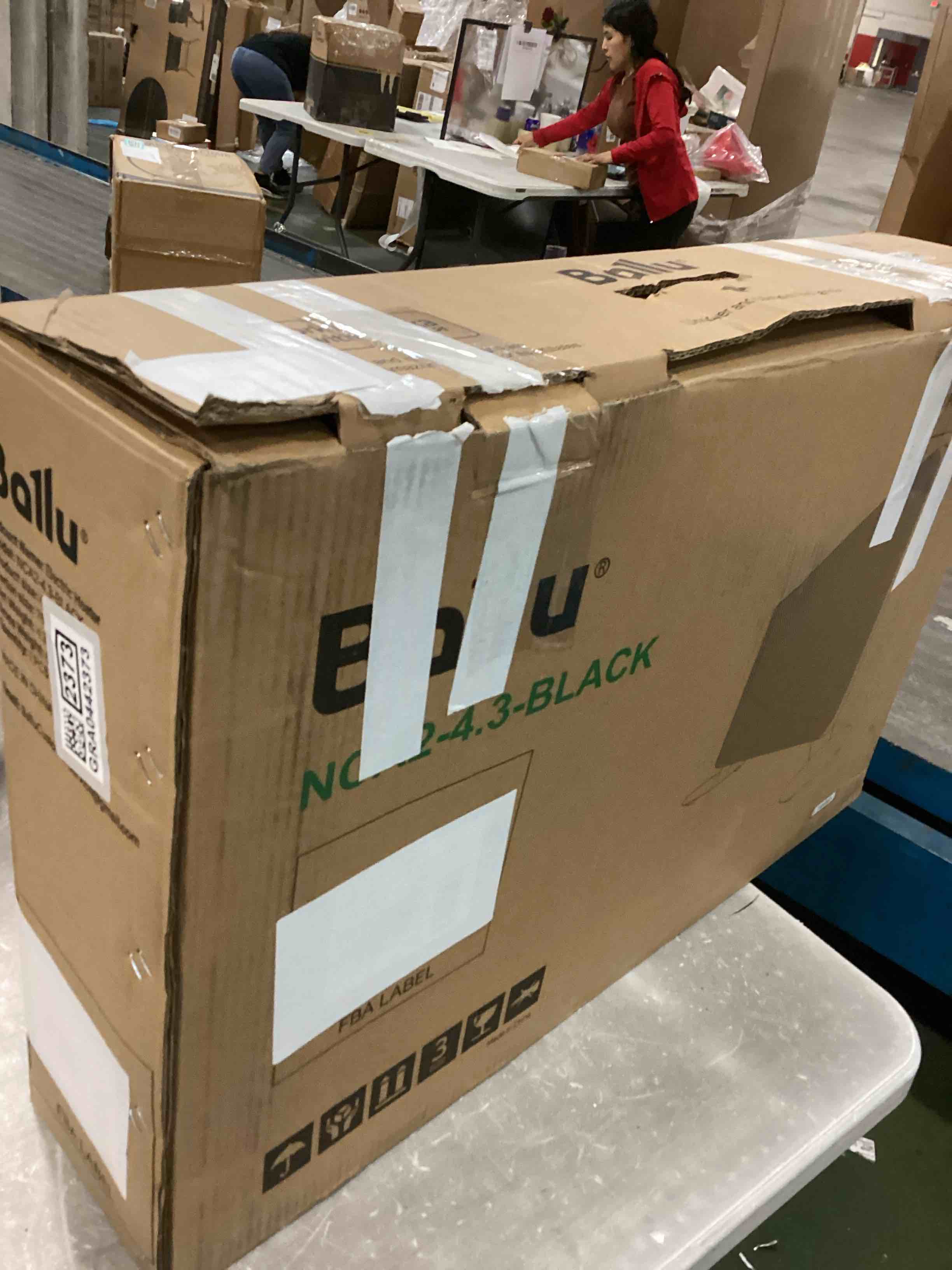 https://s3.amazonaws.com/lotting-images-prod/bidfta/GRA0442373_1732032644908.jpeg