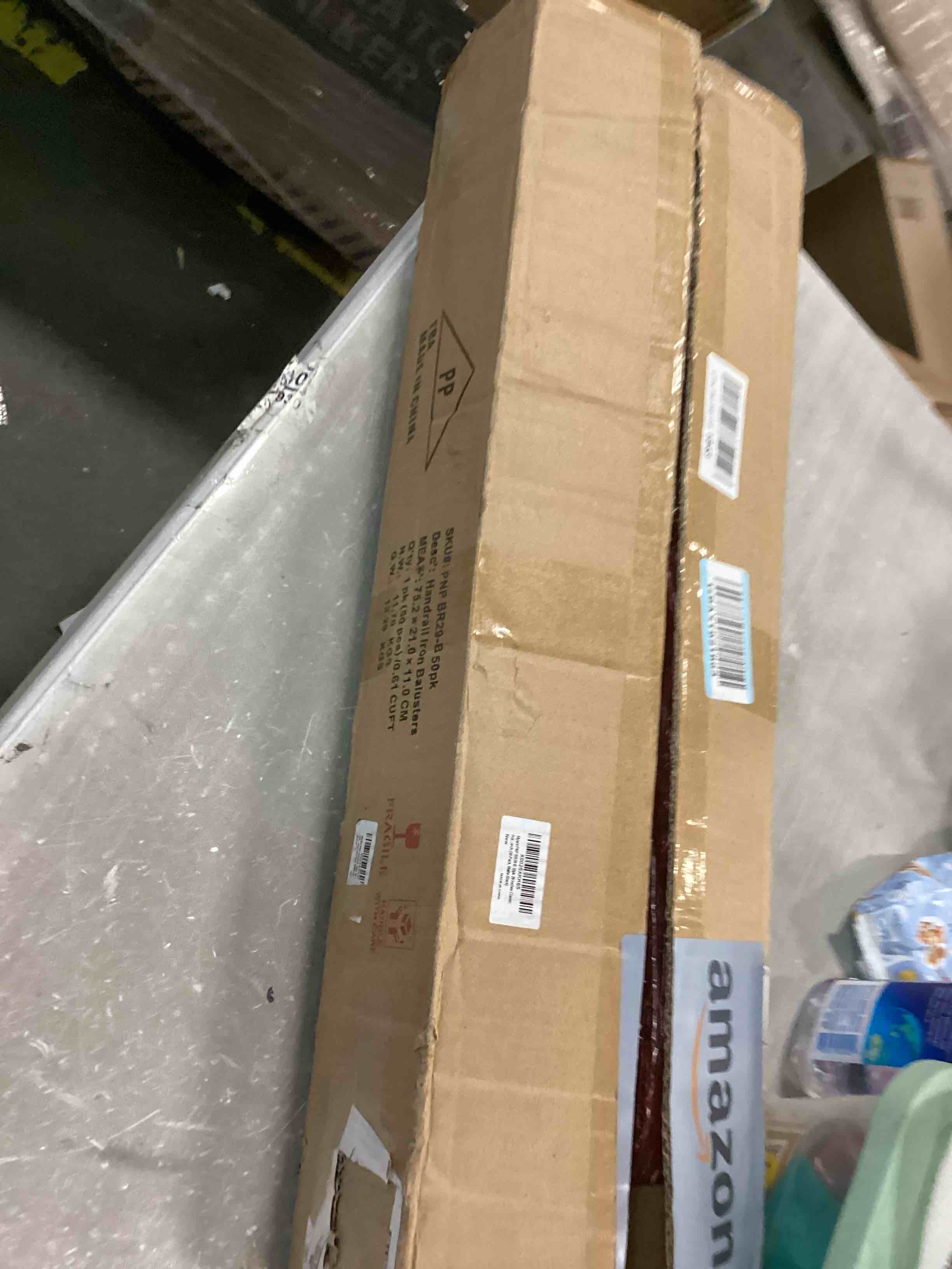 https://s3.amazonaws.com/lotting-images-prod/bidfta/GRA0442380_1732031652469.jpeg