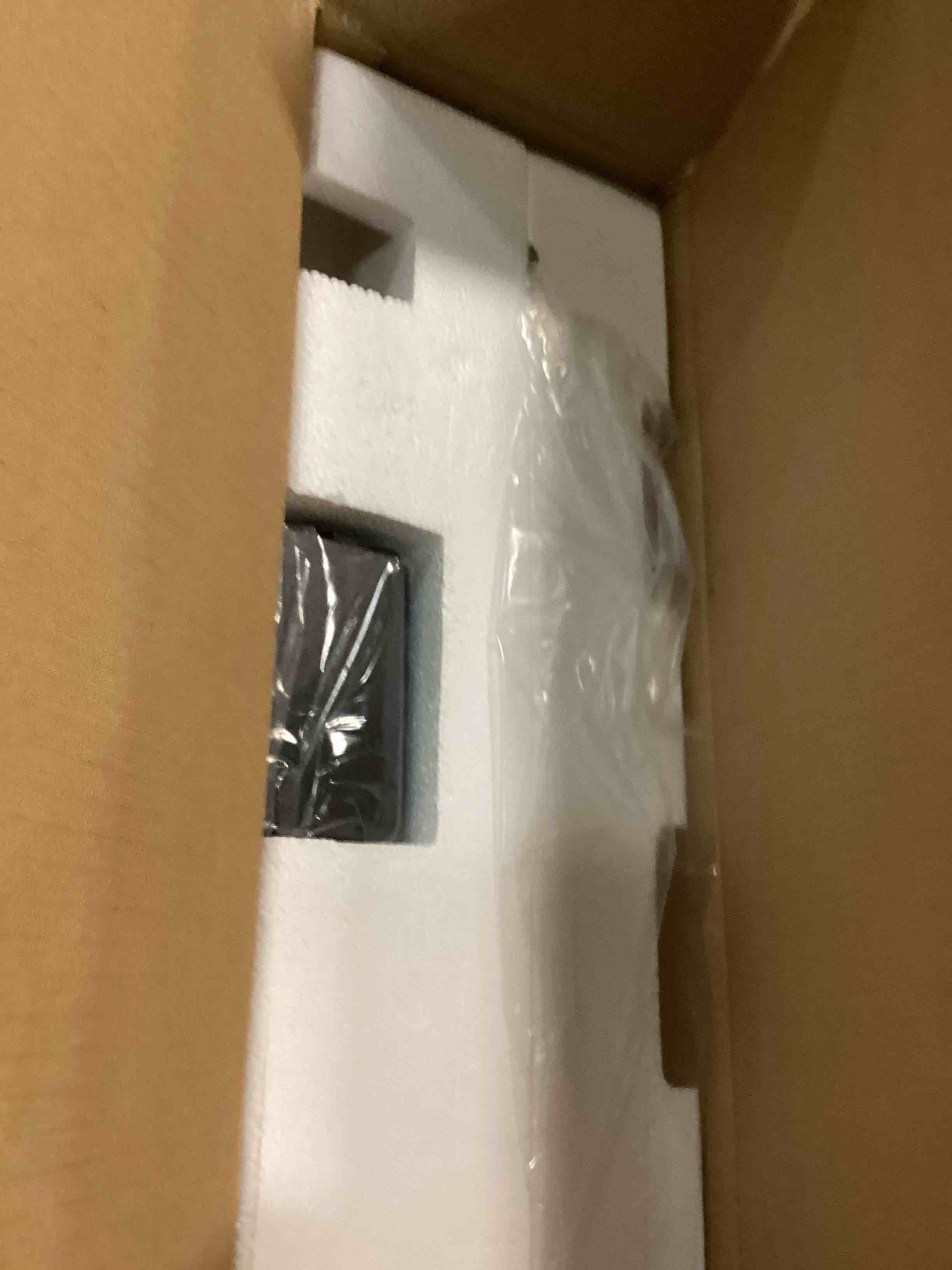 https://s3.amazonaws.com/lotting-images-prod/bidfta/GRA0442414_1732026123877.jpeg