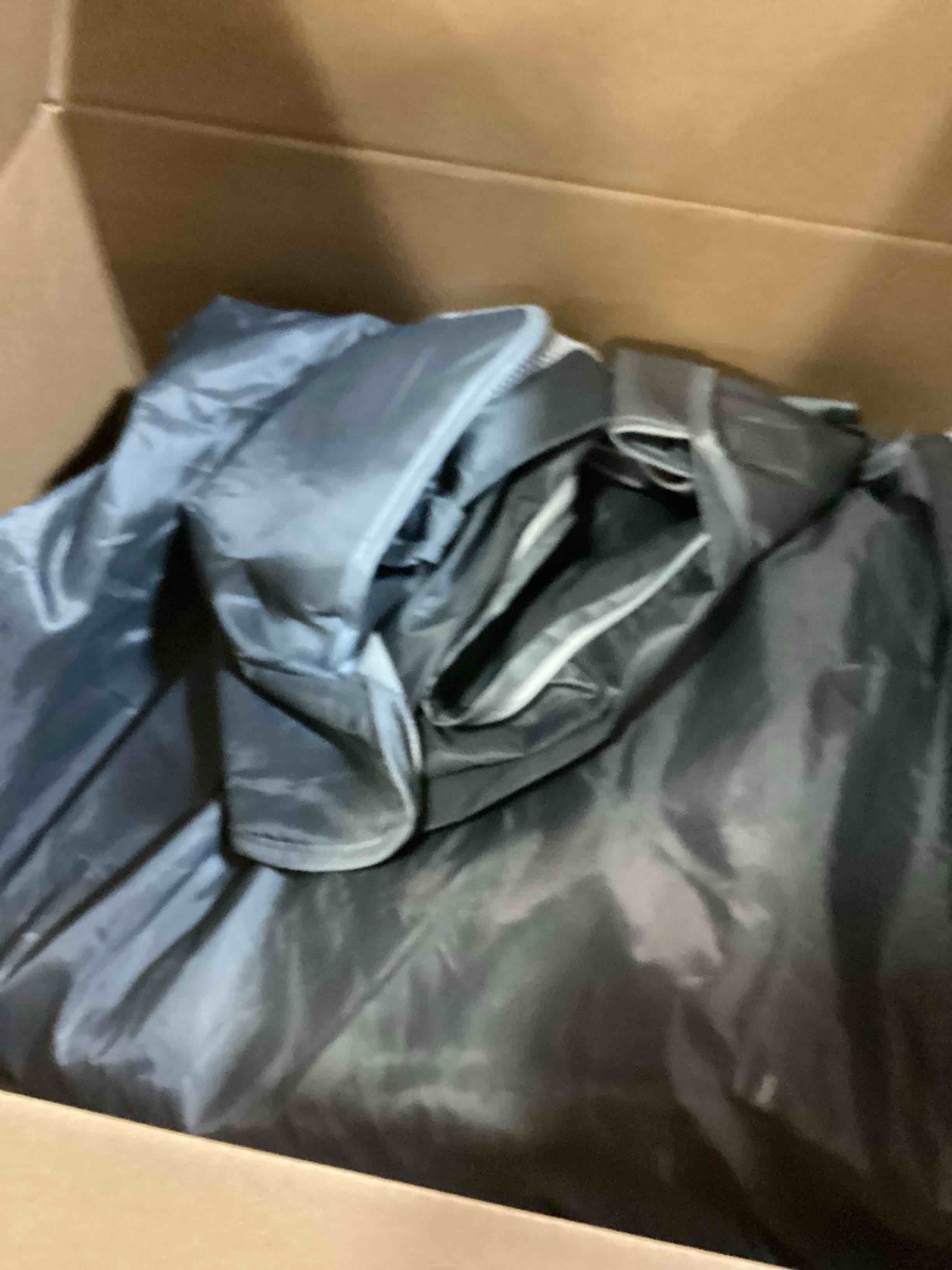 https://s3.amazonaws.com/lotting-images-prod/bidfta/GRA0442740_1731609533681.jpeg