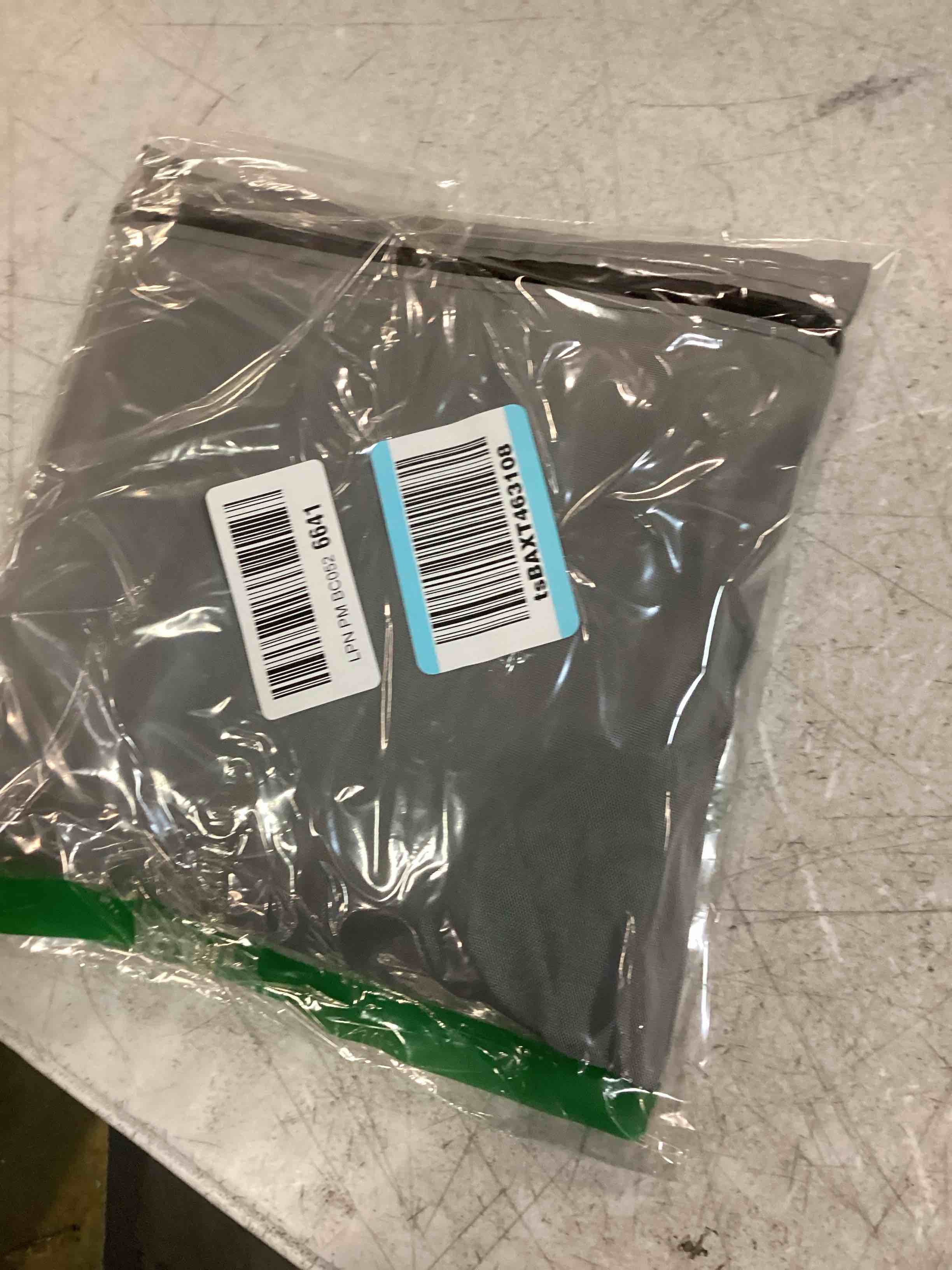 https://s3.amazonaws.com/lotting-images-prod/bidfta/GRA0442859_1731595954632.jpeg