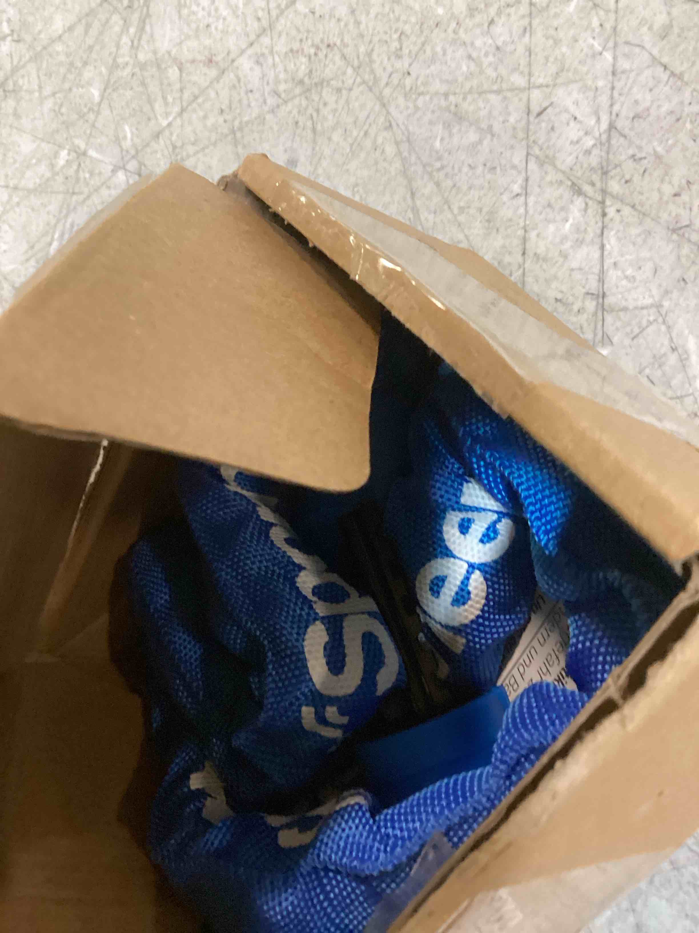 https://s3.amazonaws.com/lotting-images-prod/bidfta/GRA0442870_1731594807016.jpeg