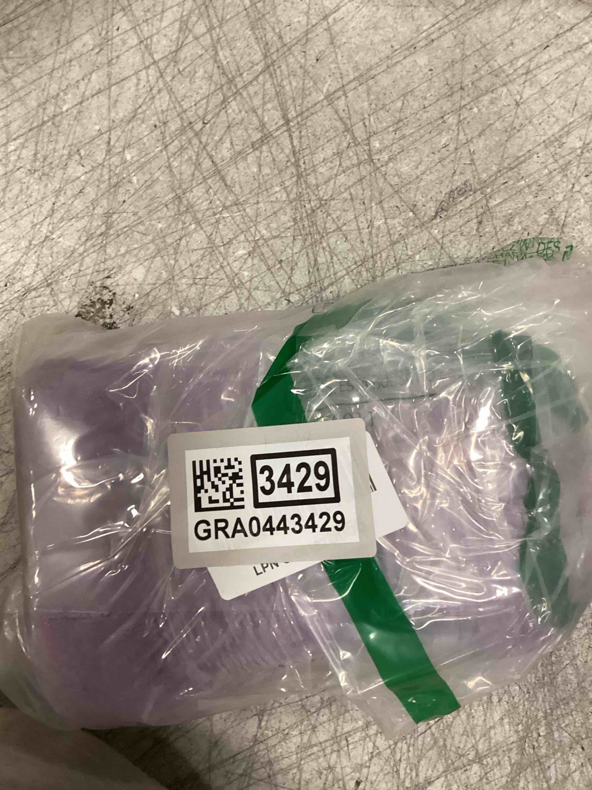 https://s3.amazonaws.com/lotting-images-prod/bidfta/GRA0443429_1731418107151.jpeg