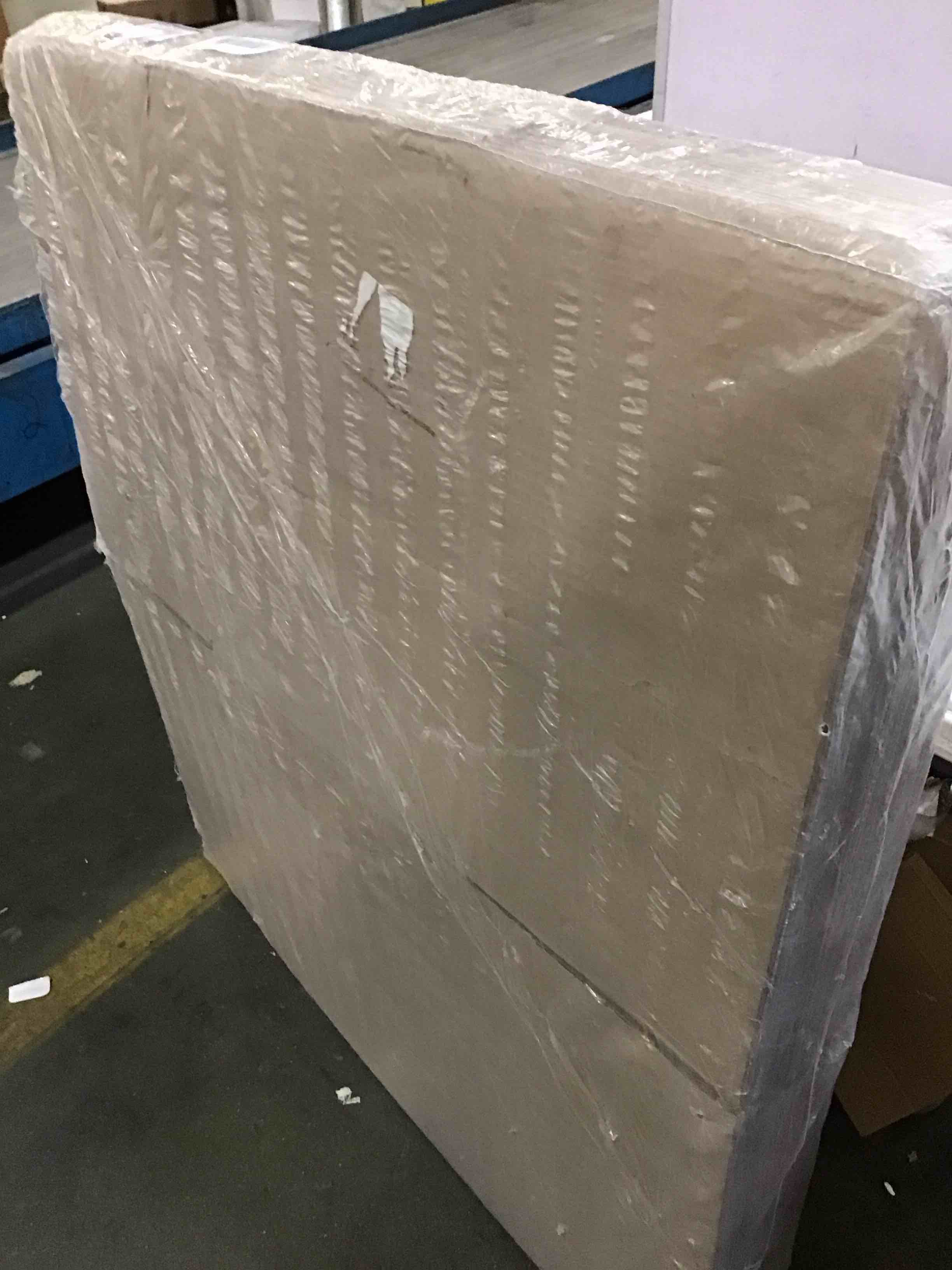 https://s3.amazonaws.com/lotting-images-prod/bidfta/GRA0443638_1730925449122.jpeg