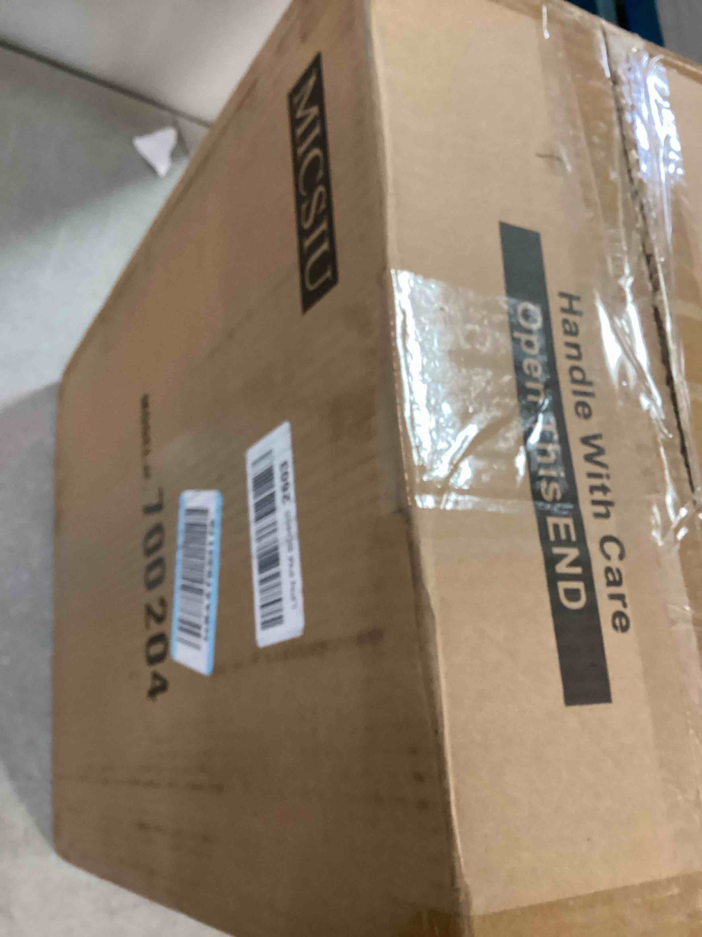 https://s3.amazonaws.com/lotting-images-prod/bidfta/GRA0445162_1732029923755.jpeg