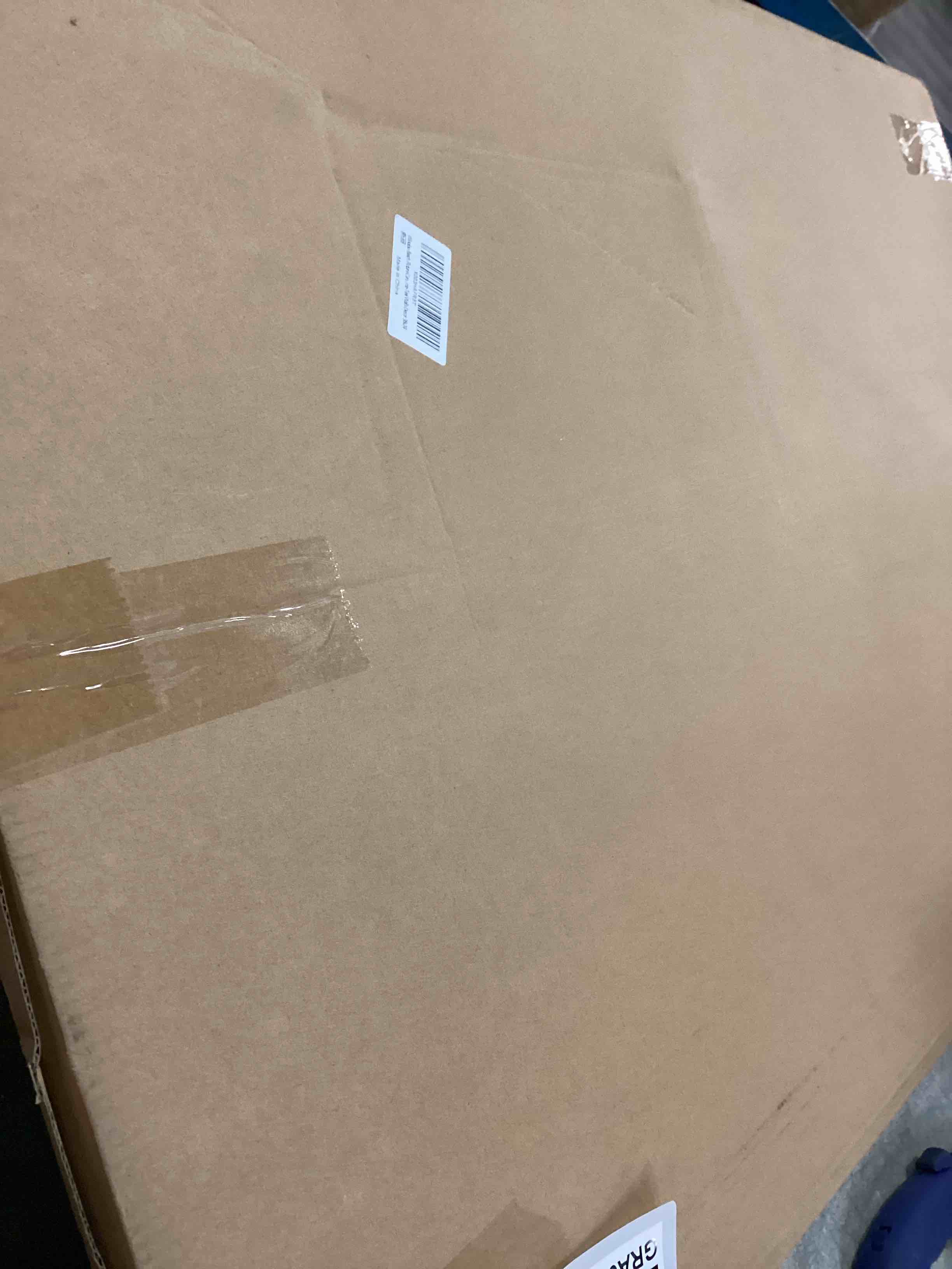 https://s3.amazonaws.com/lotting-images-prod/bidfta/GRA0445406_1731941693037.jpeg