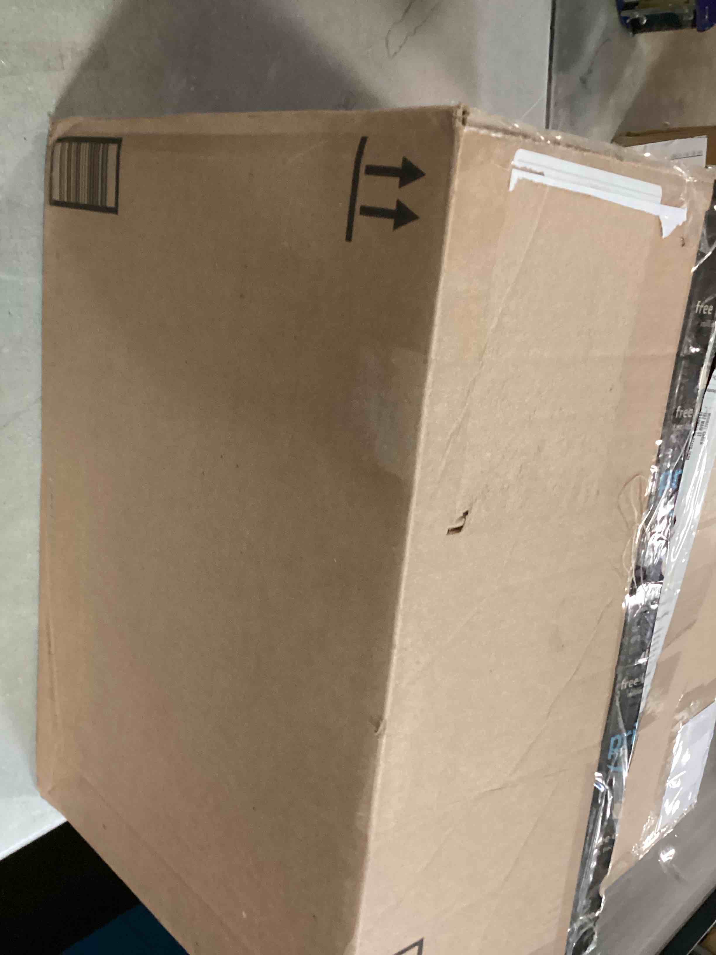 https://s3.amazonaws.com/lotting-images-prod/bidfta/GRA0445656_1731677685246.jpeg