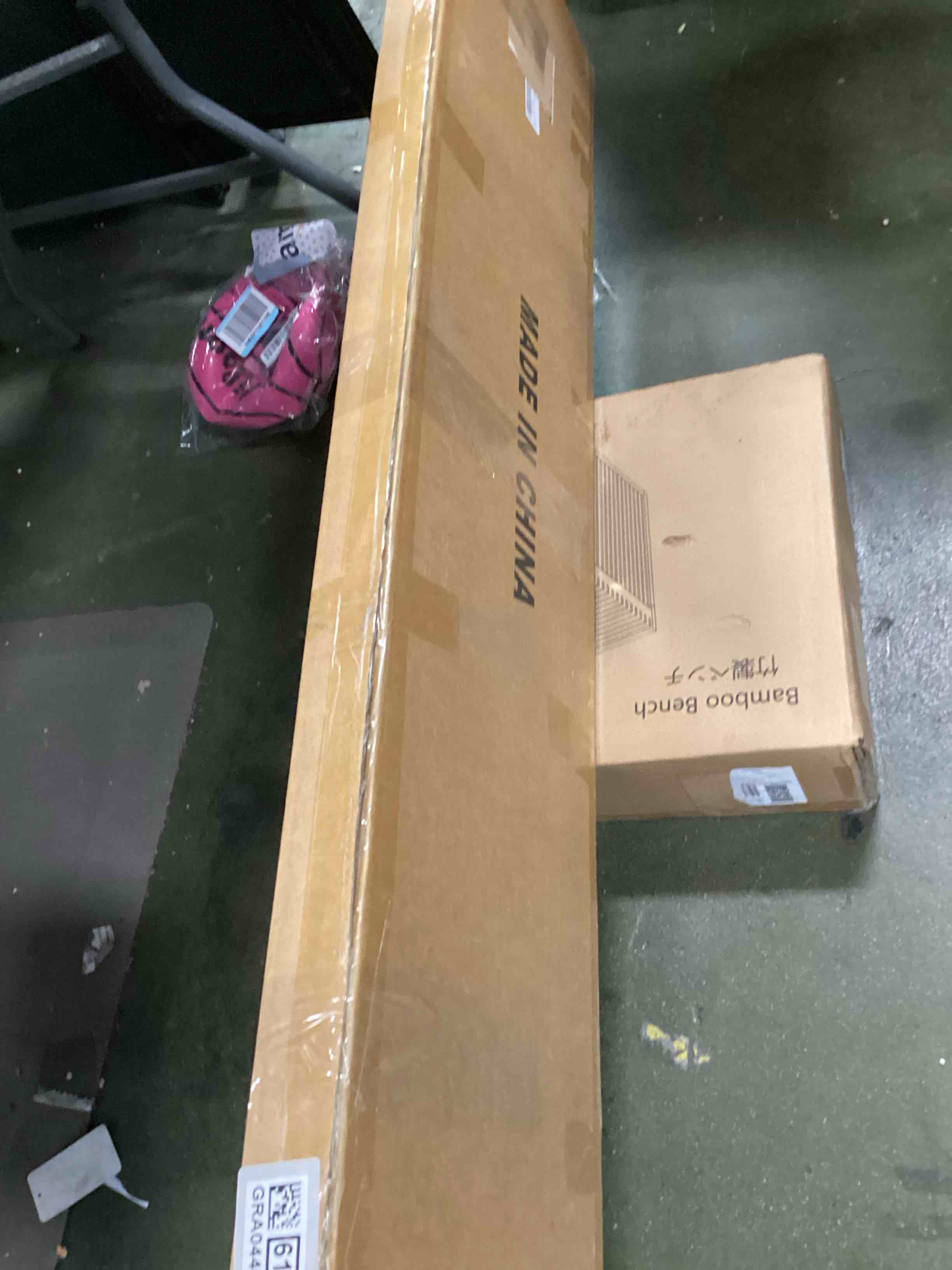 https://s3.amazonaws.com/lotting-images-prod/bidfta/GRA0446130_1732381499467.jpeg