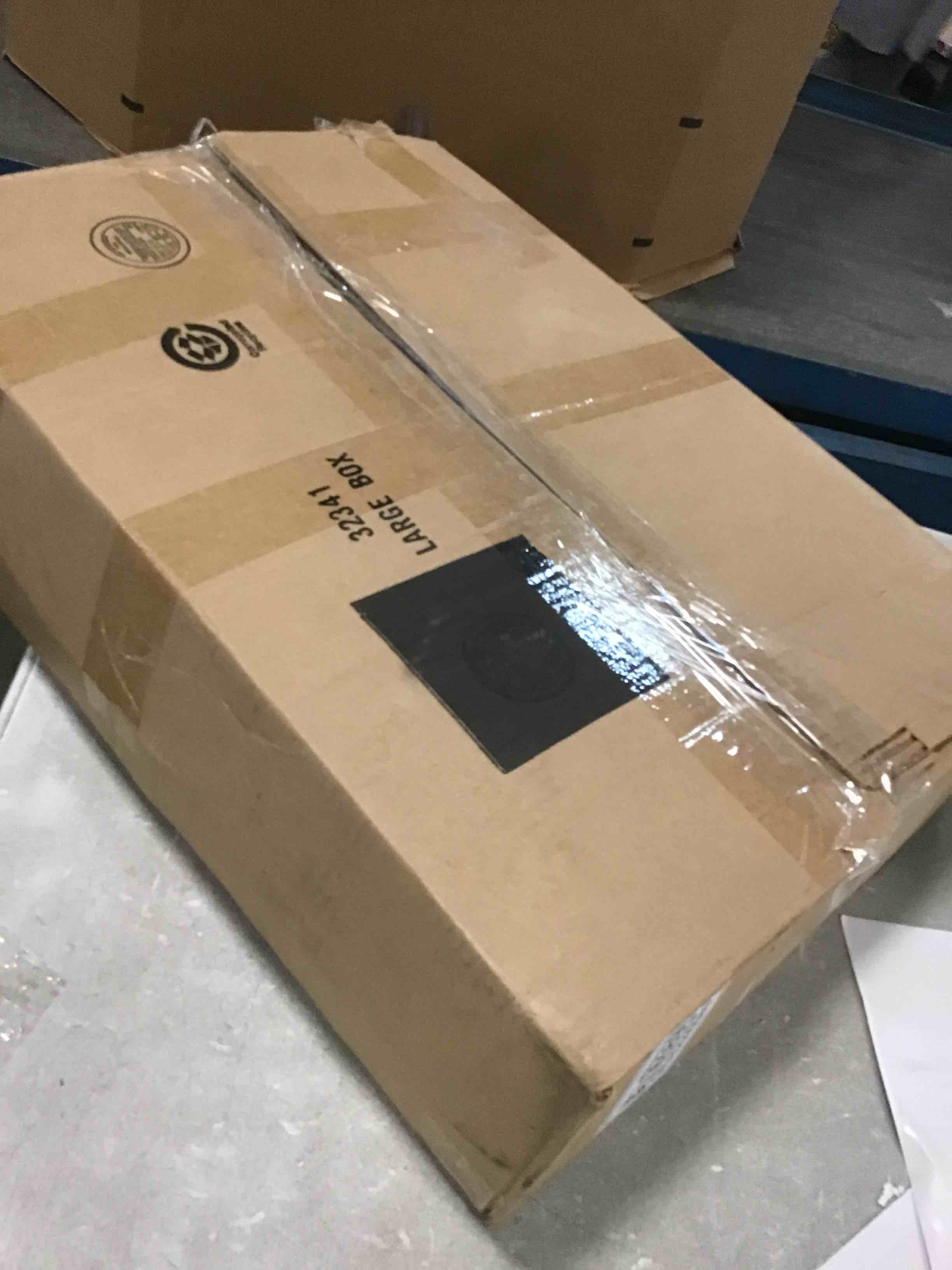 https://s3.amazonaws.com/lotting-images-prod/bidfta/GRA0446589_1732132644629.jpeg