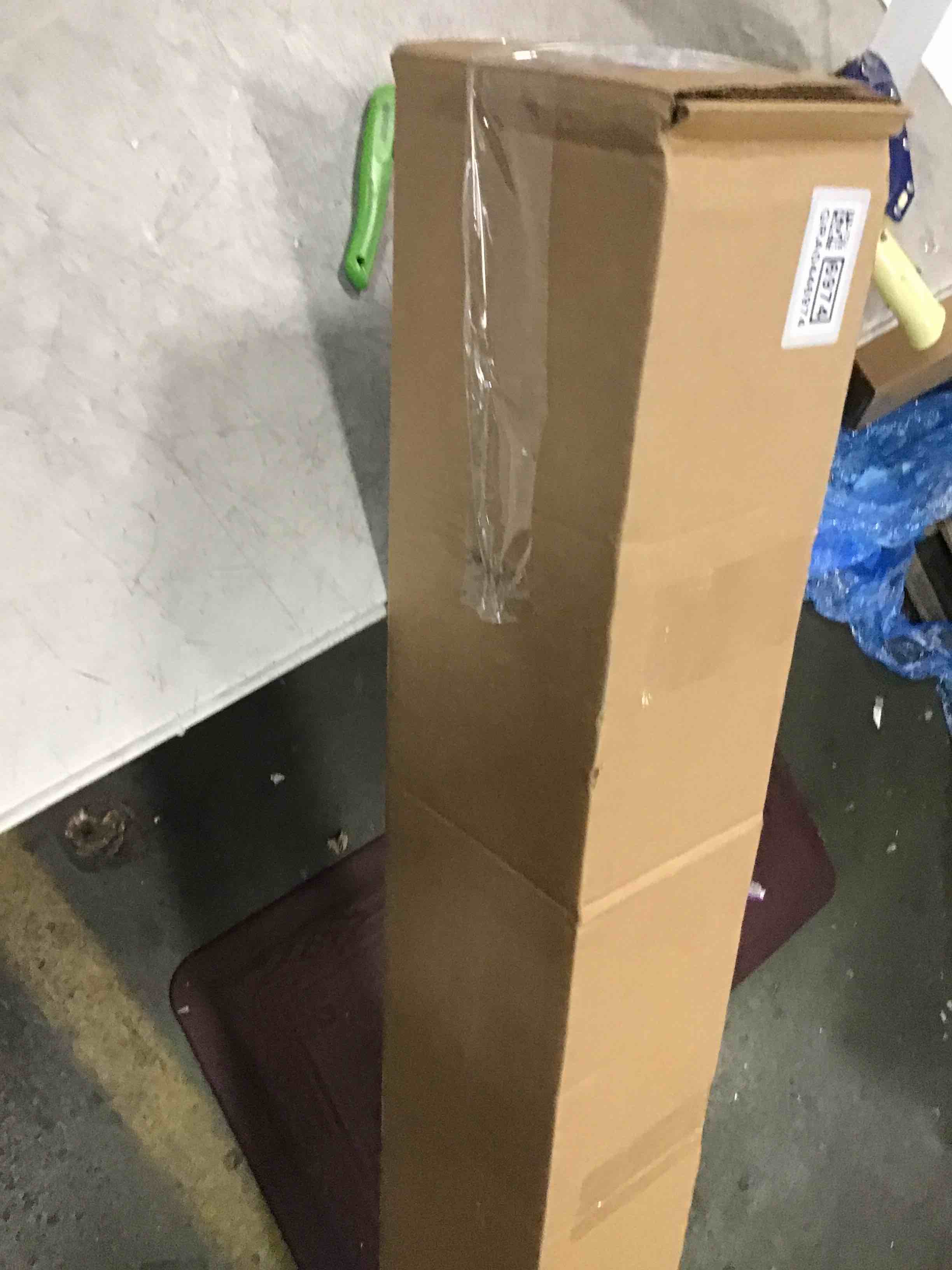 https://s3.amazonaws.com/lotting-images-prod/bidfta/GRA0446974_1732026709933.jpeg
