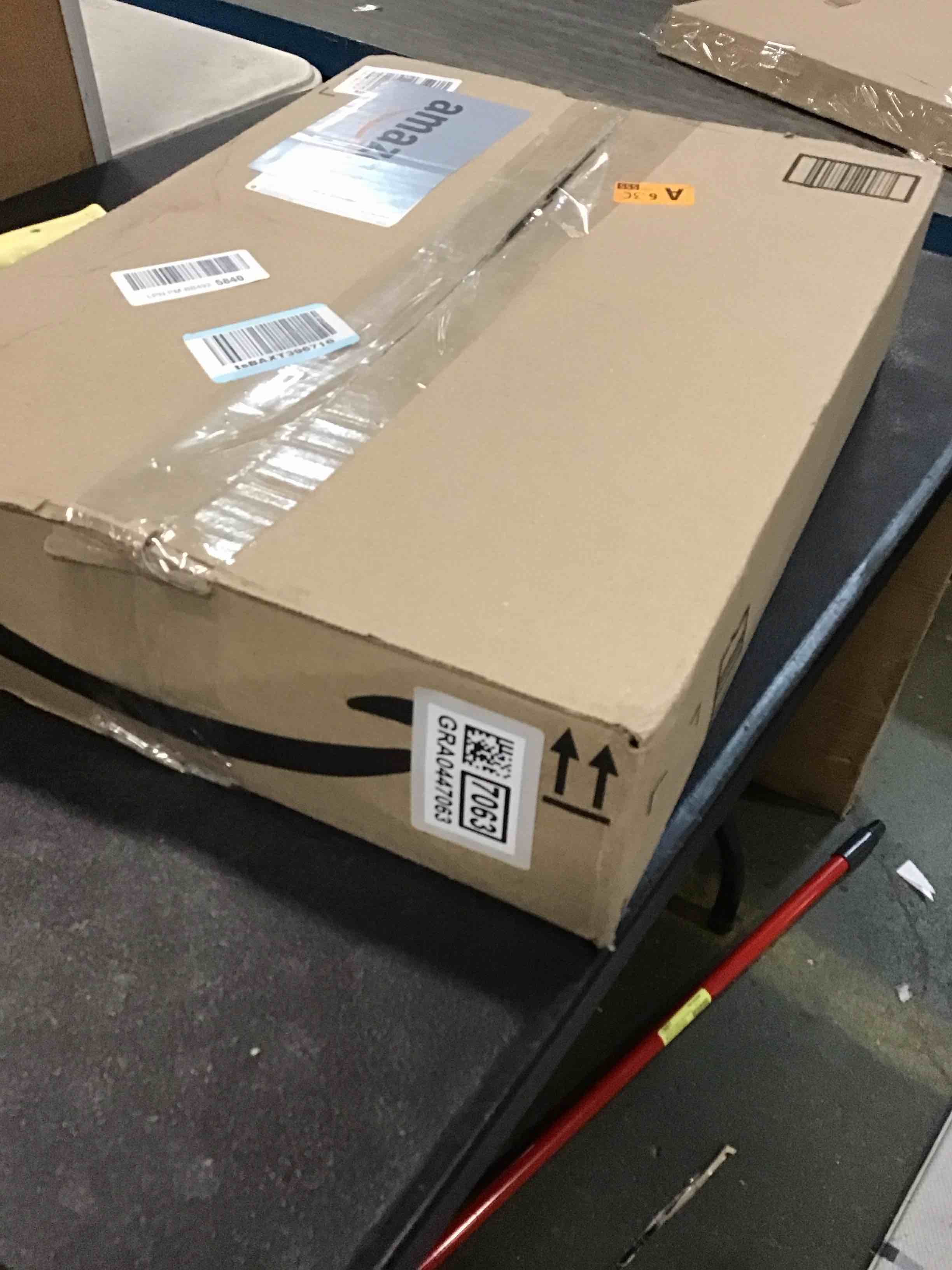 https://s3.amazonaws.com/lotting-images-prod/bidfta/GRA0447063_1731961292036.jpeg