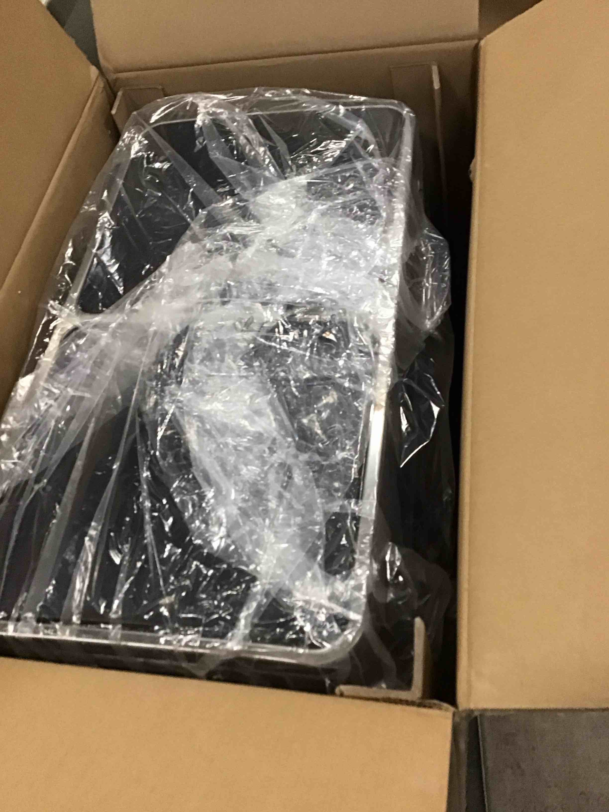 https://s3.amazonaws.com/lotting-images-prod/bidfta/GRA0447412_1731678127933.jpeg
