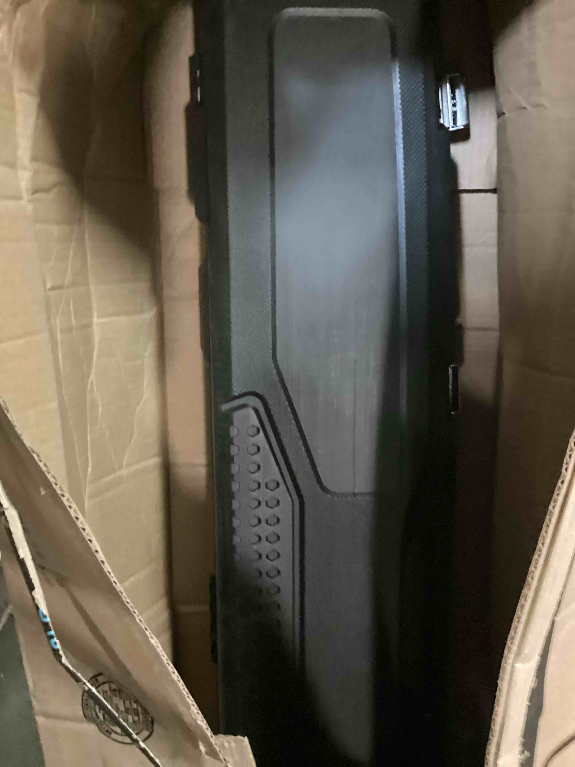 https://s3.amazonaws.com/lotting-images-prod/bidfta/GRA0447735_1731007659401.jpeg