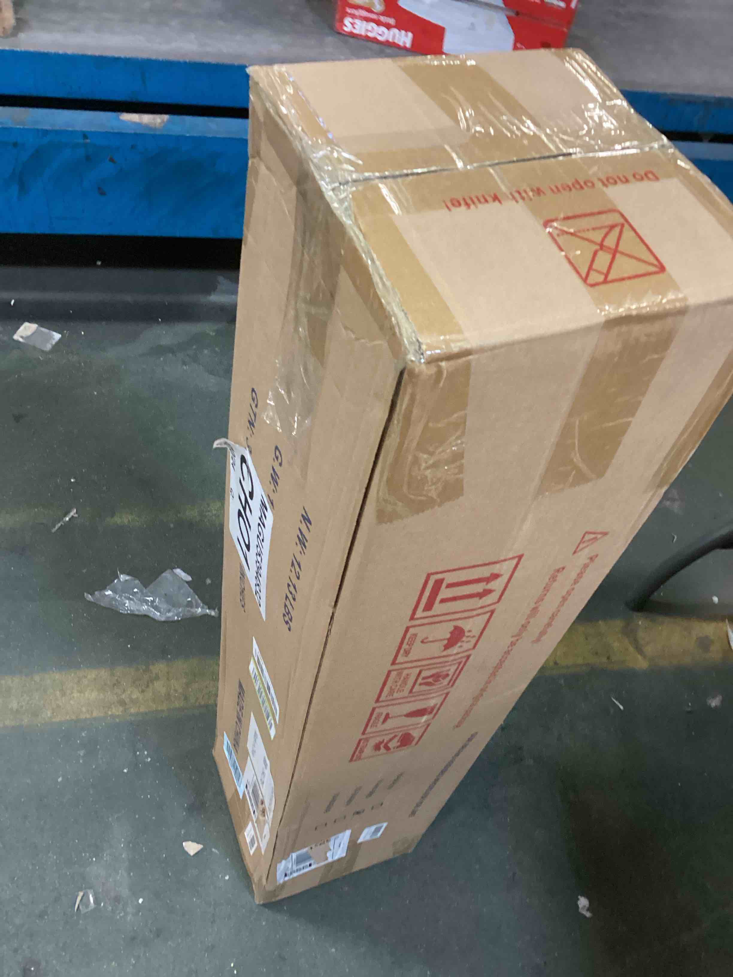 https://s3.amazonaws.com/lotting-images-prod/bidfta/GRA0448432_1731444480431.jpeg