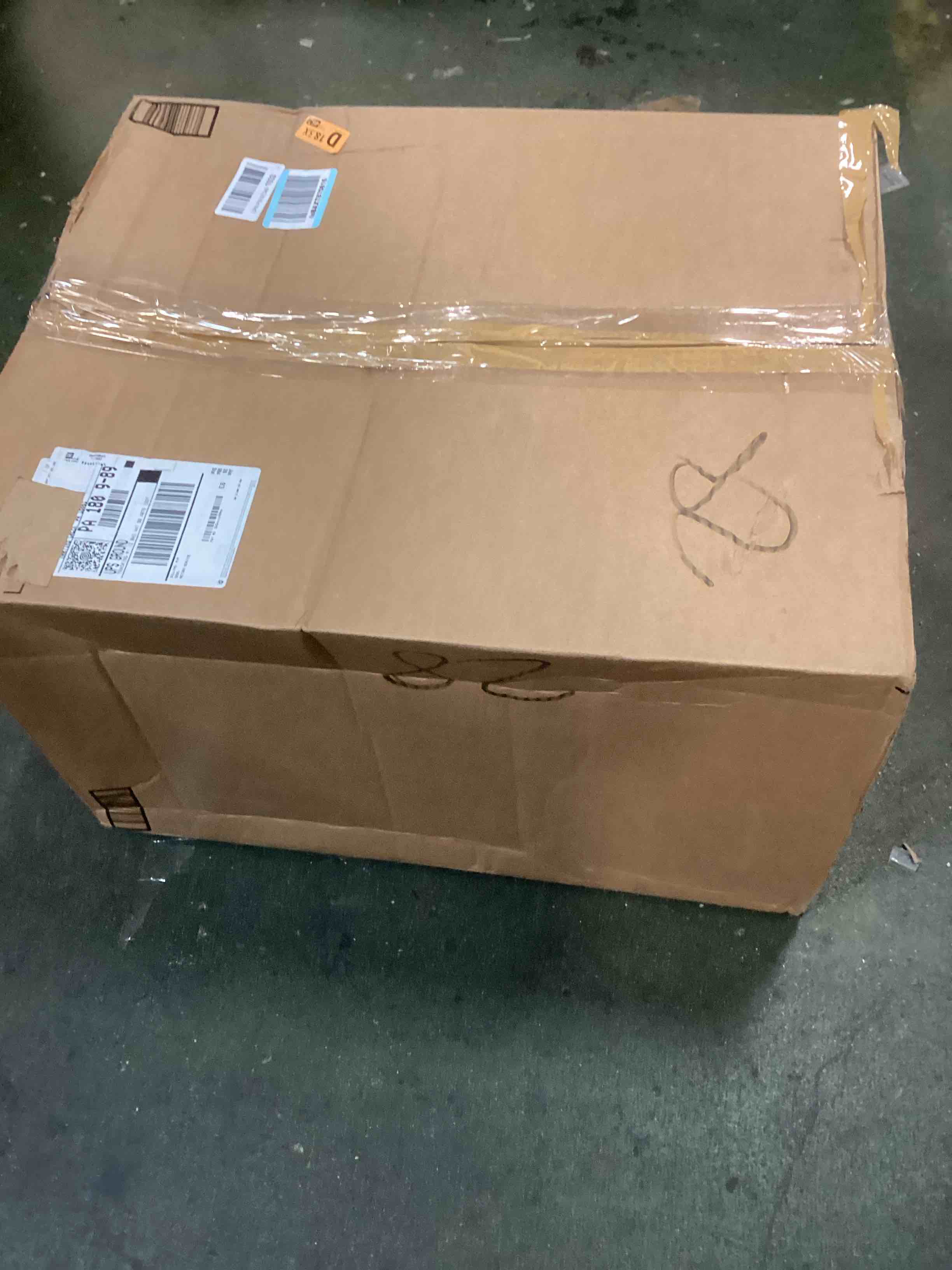 https://s3.amazonaws.com/lotting-images-prod/bidfta/GRA0448465_1731439069925.jpeg