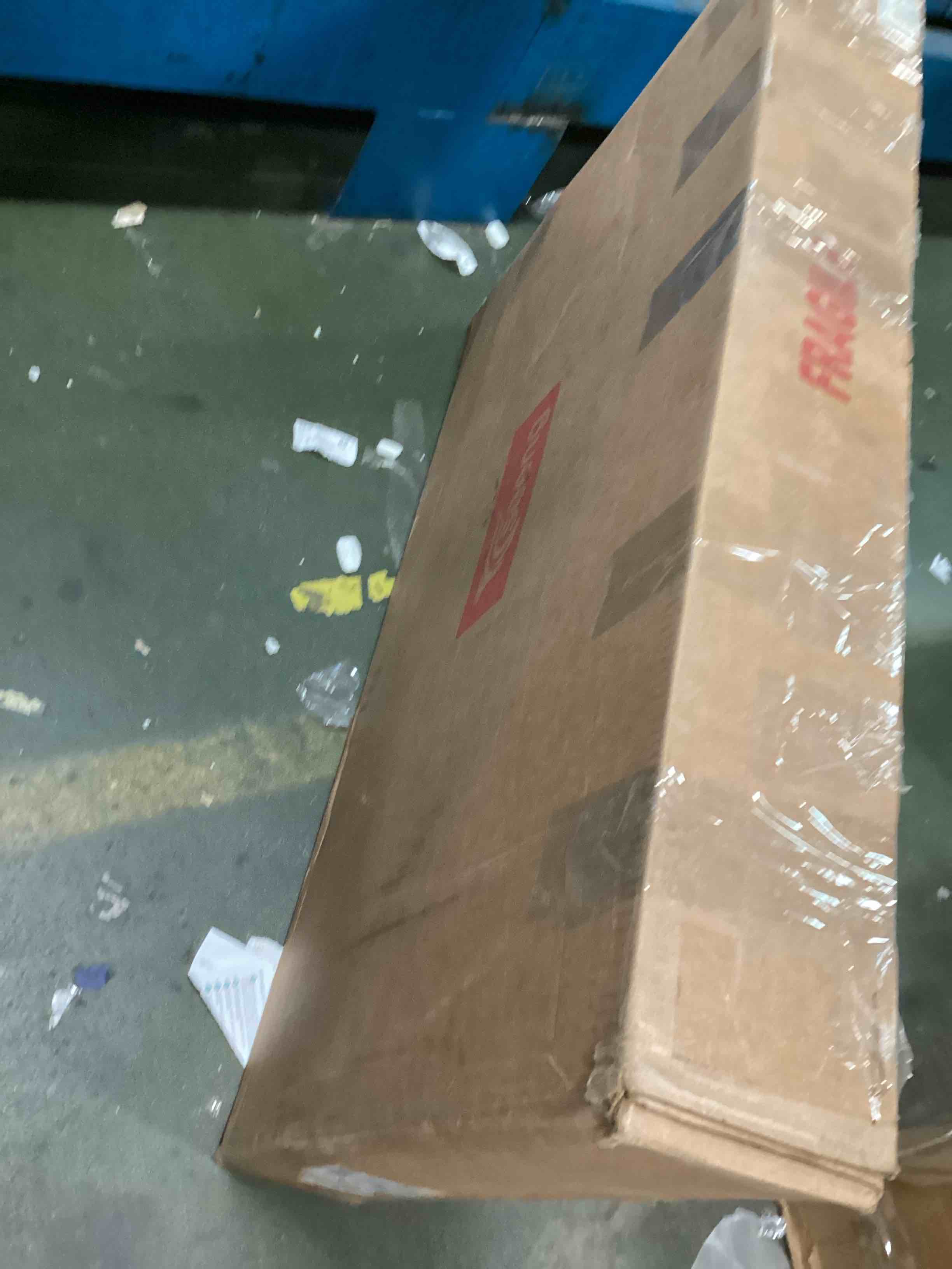 https://s3.amazonaws.com/lotting-images-prod/bidfta/GRA0449050_1731164275998.jpeg