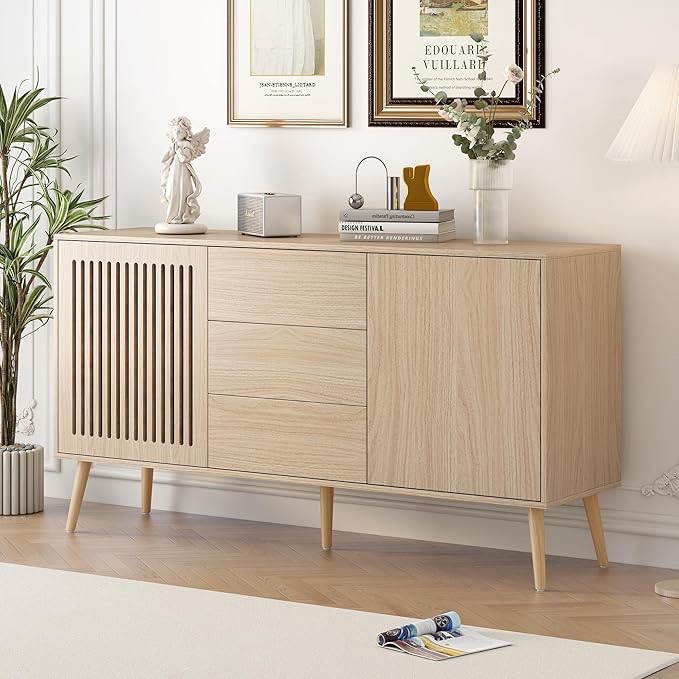 Kyung Accent Cabinet