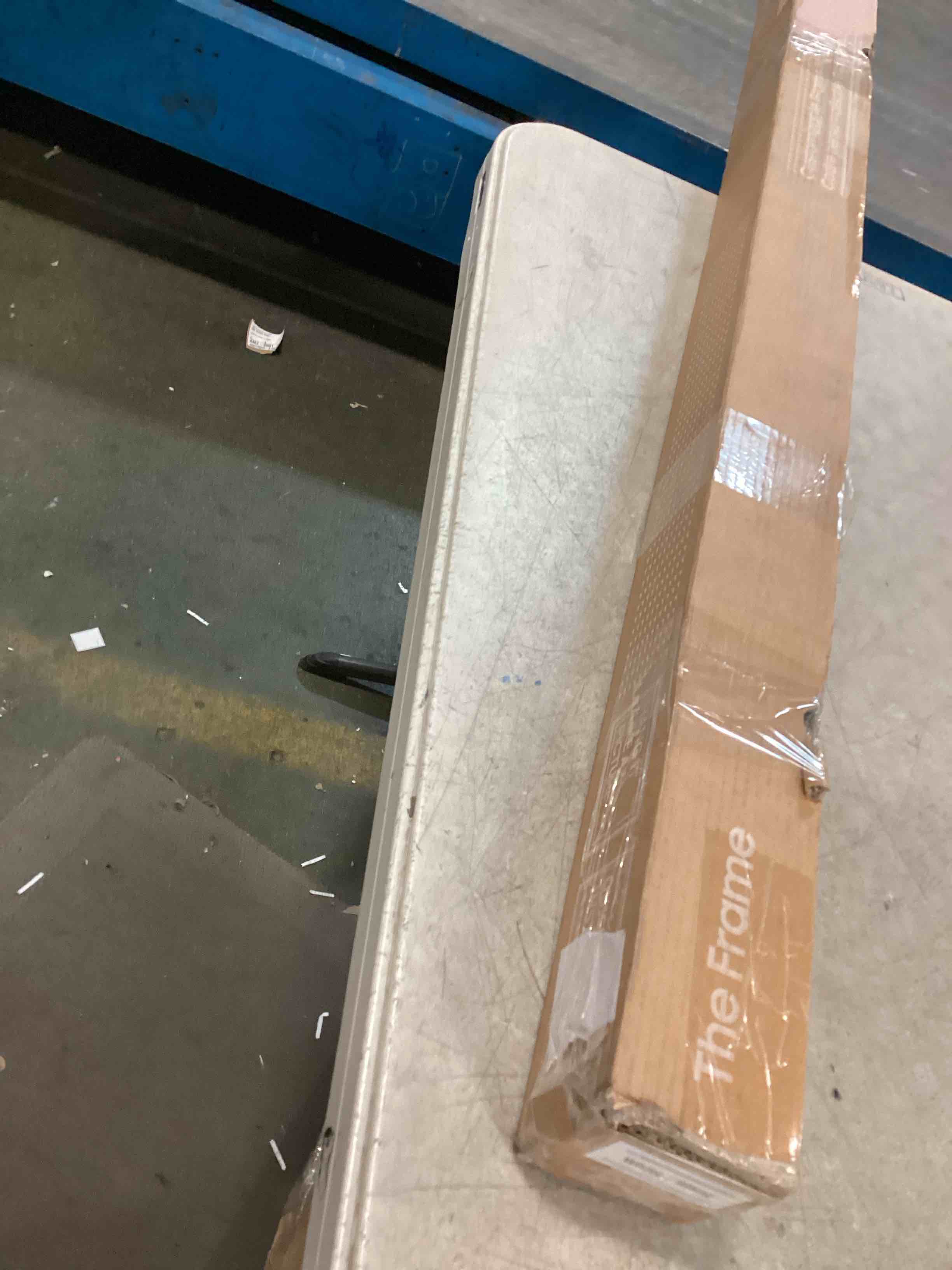 https://s3.amazonaws.com/lotting-images-prod/bidfta/GRA0449578_1730752073654.jpeg