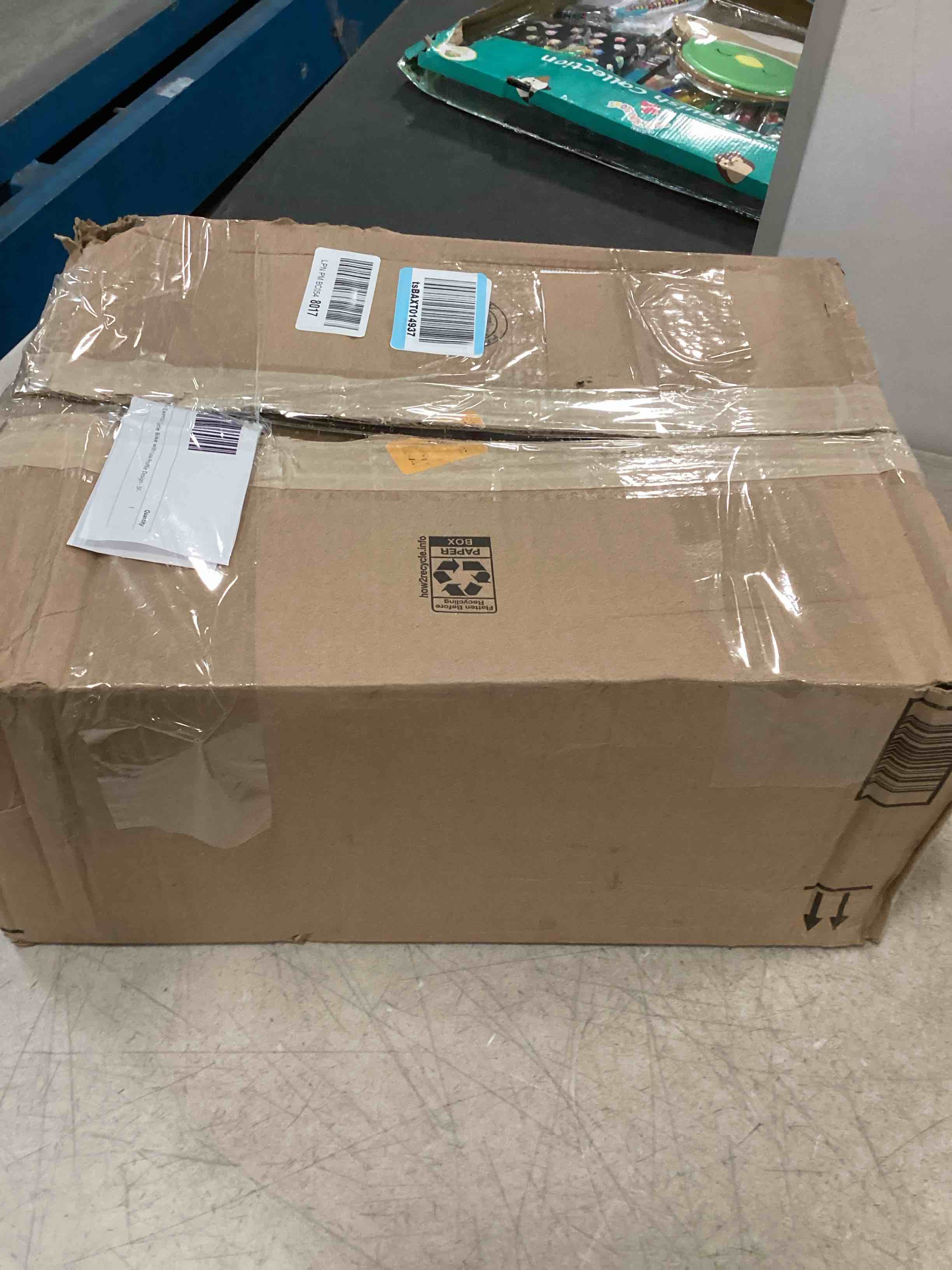 https://s3.amazonaws.com/lotting-images-prod/bidfta/GRA0449850_1730726536634.jpeg