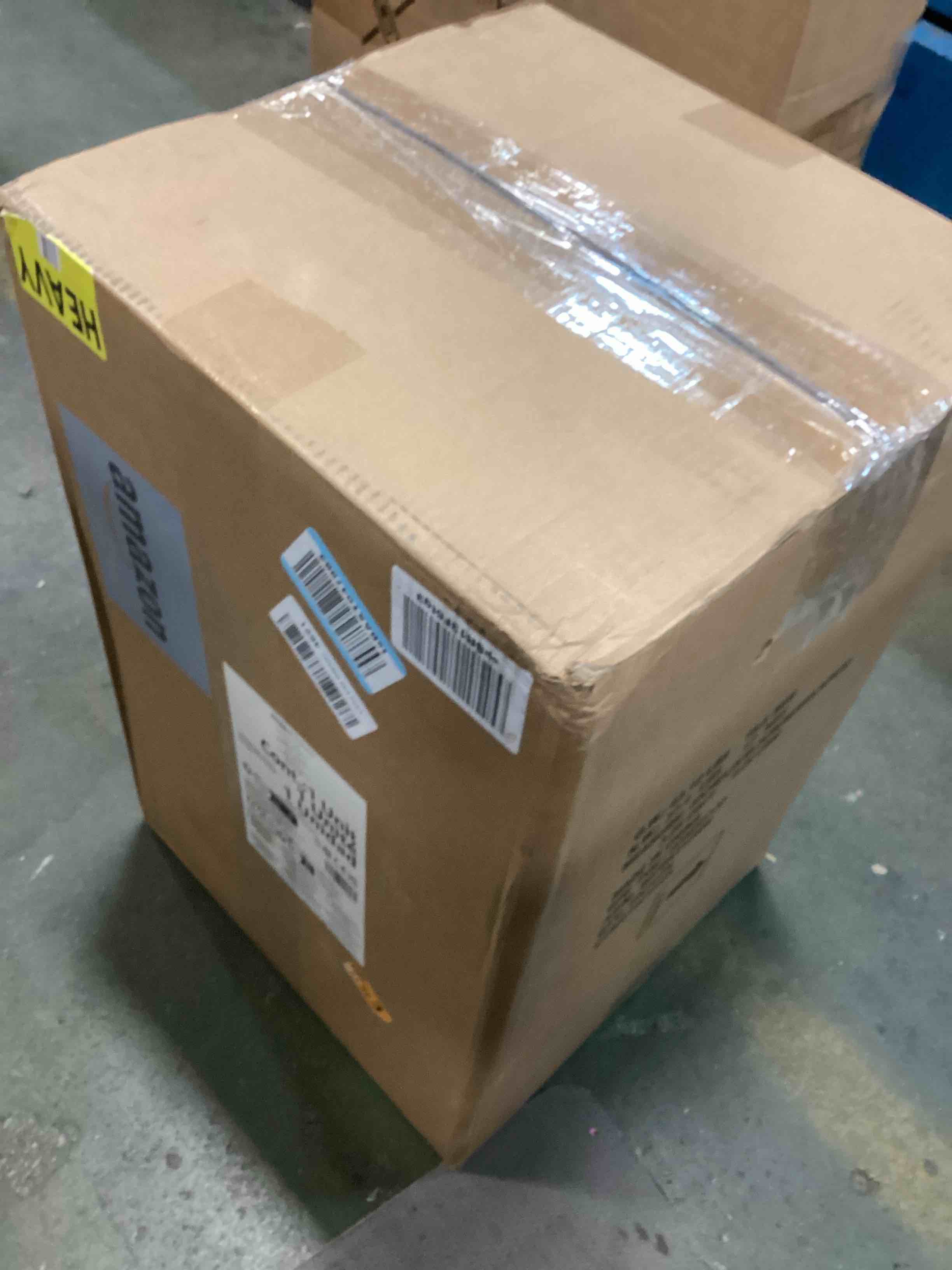 https://s3.amazonaws.com/lotting-images-prod/bidfta/GRA0449871_1730724403920.jpeg