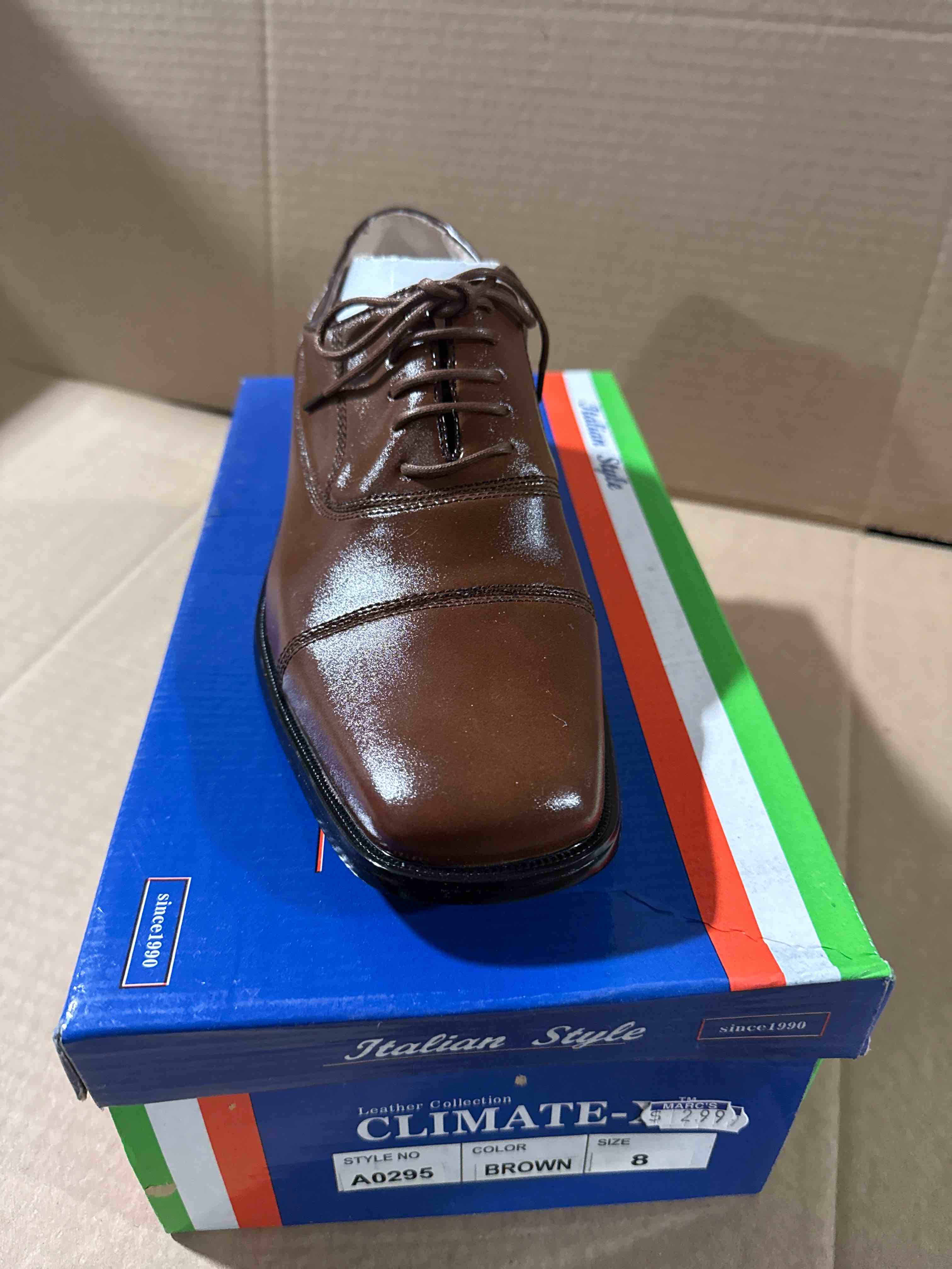 Condition photo showing Brand New for size 8 climate x men’s shoe 