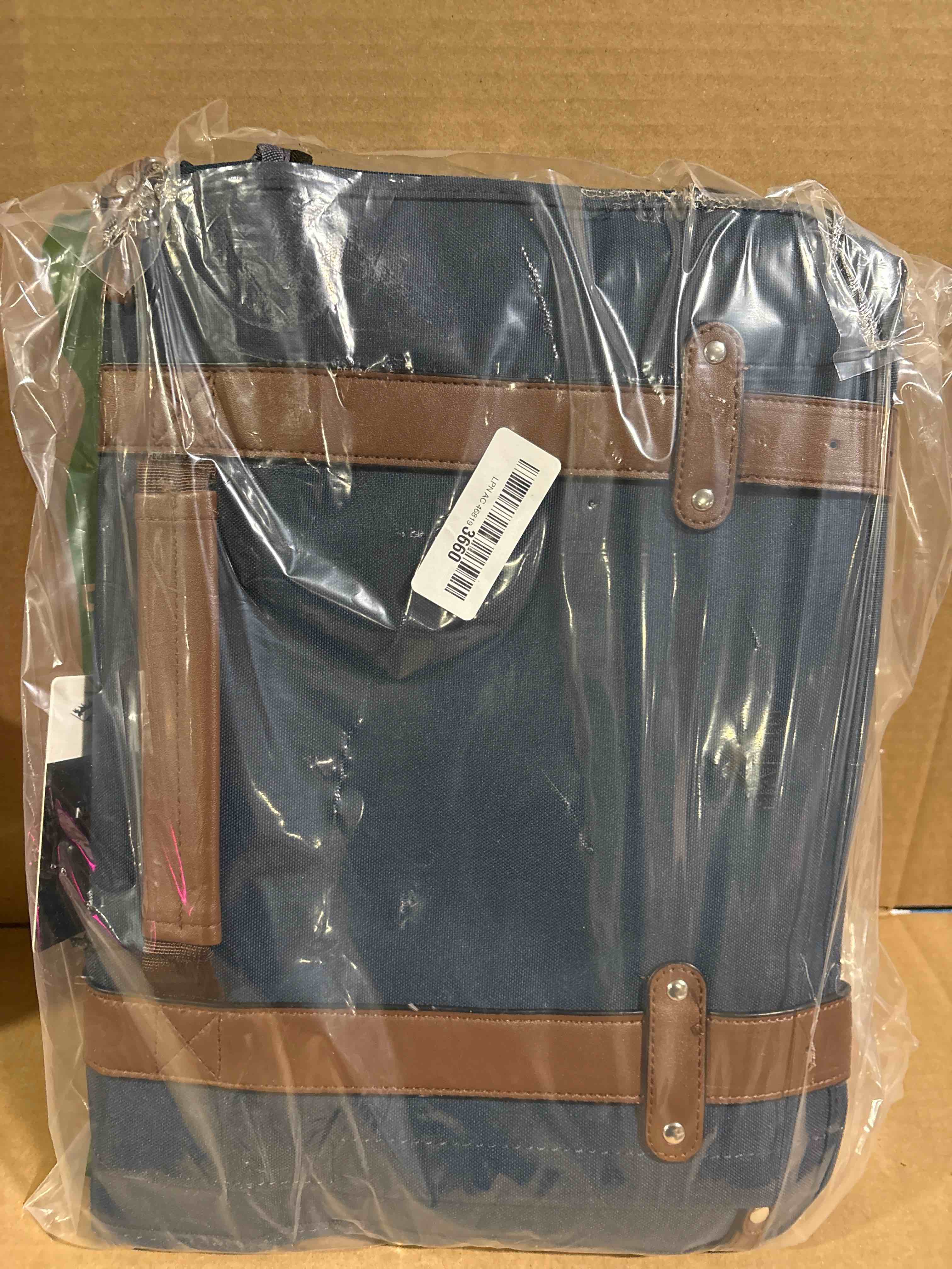 Condition photo showing New/Like New for MATEIN Messenger Bag for School with USB Charging Port, Large Crossbody Satchel 15.6 inch Student College Laptop Bags with Shoulder Strap, Water Resistant Work Computer Briefcase for Office Commuting Black-blue