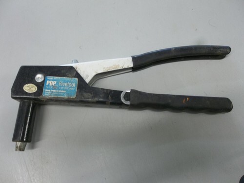 Black & Decker K111 Rivetool Heavy Duty Pop Riveter 1/8"-5/32"-3/16" Rivets USA
