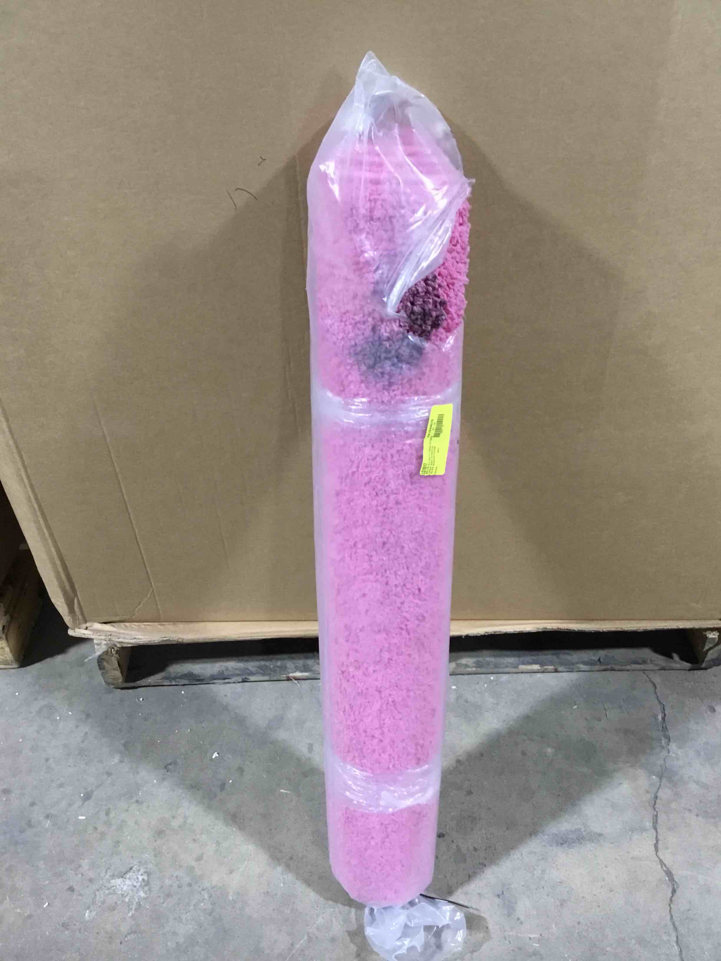Condition photo showing Good Condition for C177) Parma Blush Shag Accent Rug, 3x4