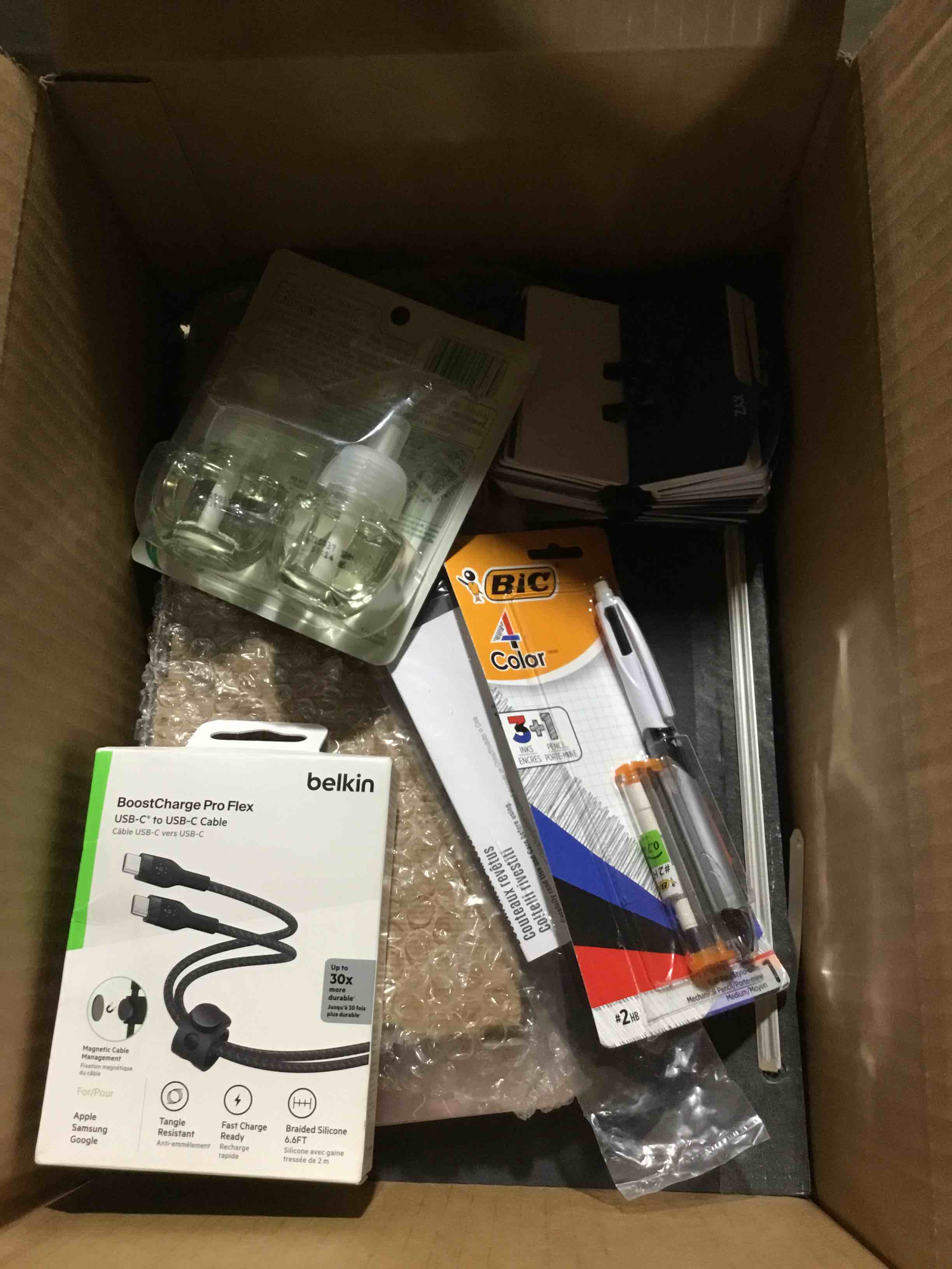 Condition photo showing Good Condition for box lot of miscellaneous items 