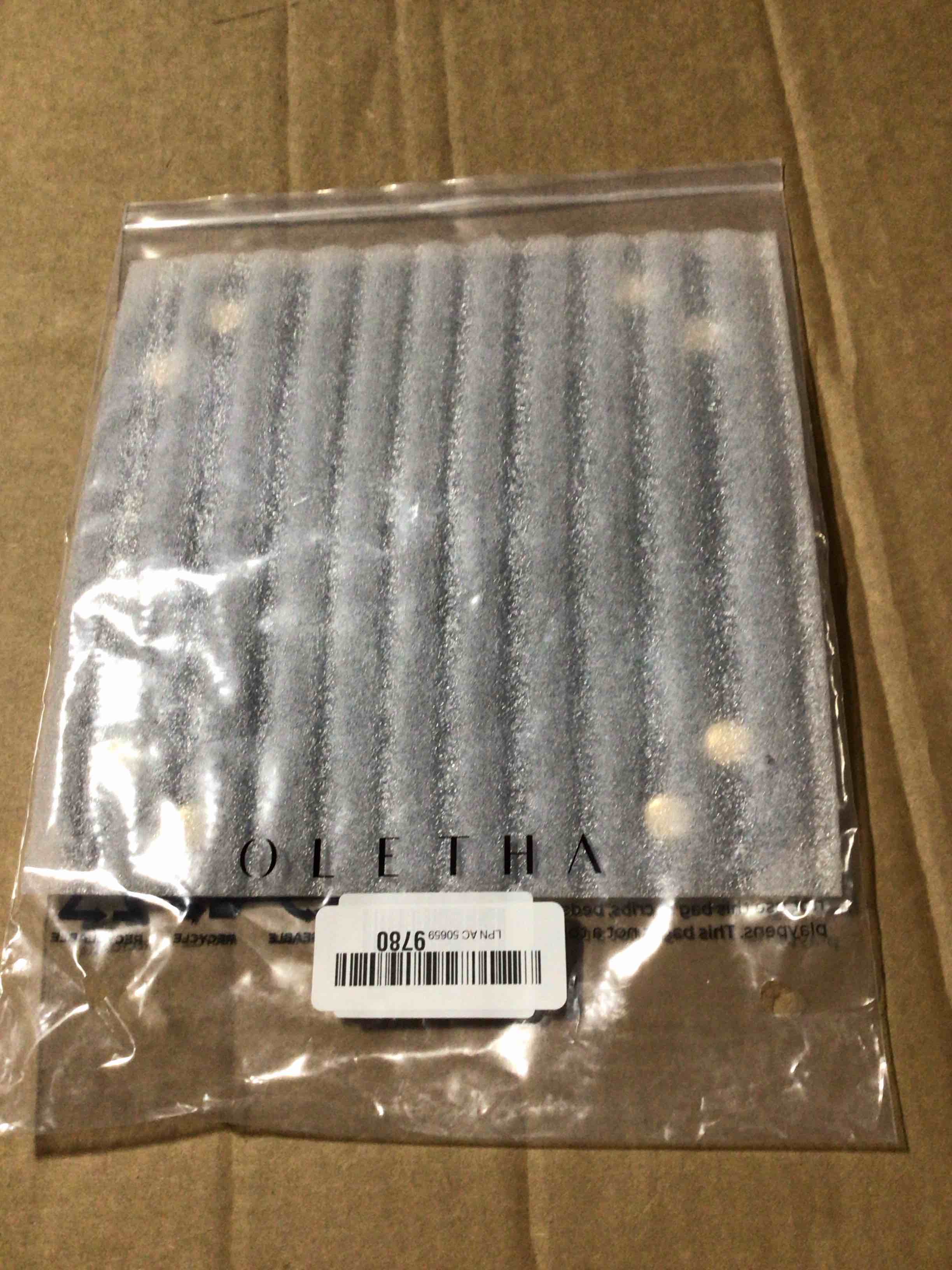 Condition photo showing New/Like New for OLETHA Small Foldable Valet Tray - Aesthetic Desk Organizer for Home, Office & Travel - Portable Catch All Bowl for Keys, Jewelry & Essentials - Black 1 Black