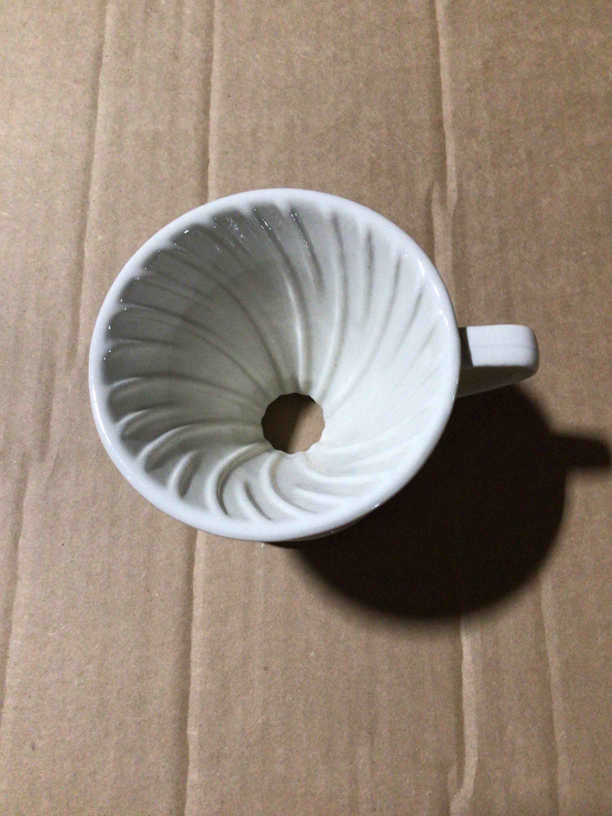 Condition photo showing New/Like New for YOLIFE Pour Over Coffee Maker, Ceramic Pour Over Coffee Dripper, Porcelain Slow Brewing Filter for Travel Camping, Cafe, Restaurants, Office, Home, Coffee Maker Brew 2 Cups