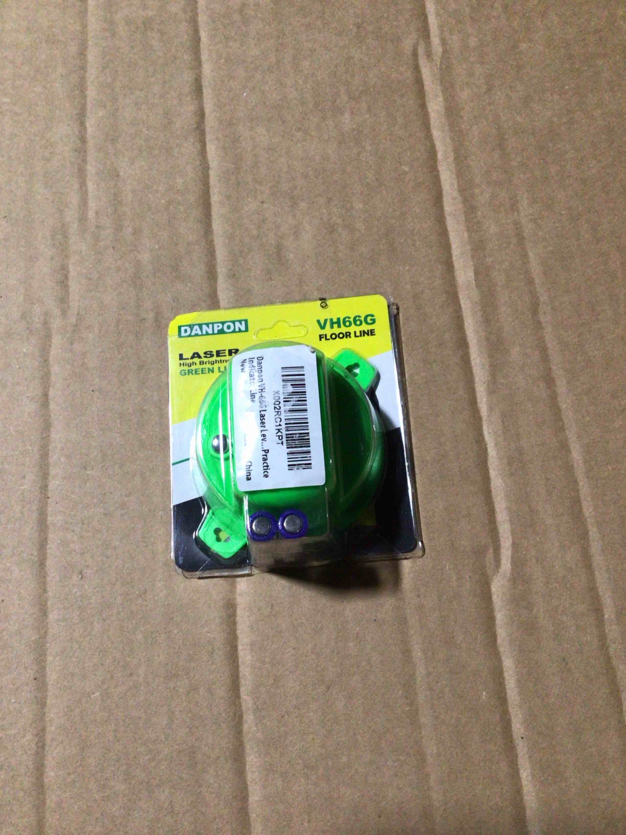 Condition photo showing New/Like New for VH-66G laser Green Line, 360 ° Rotatable Floor Suitable for Home and Outdoor Decoration, Golf Practice Indicator Line
