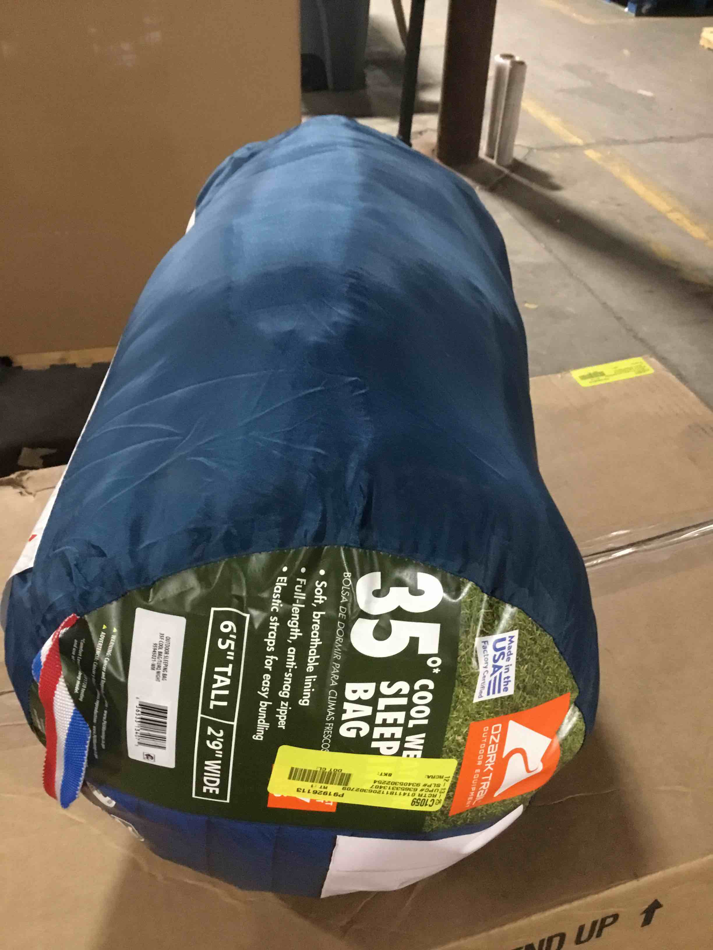 ozark trail 35-degree cool weather rectangular sleeping bag  blue  33 x77